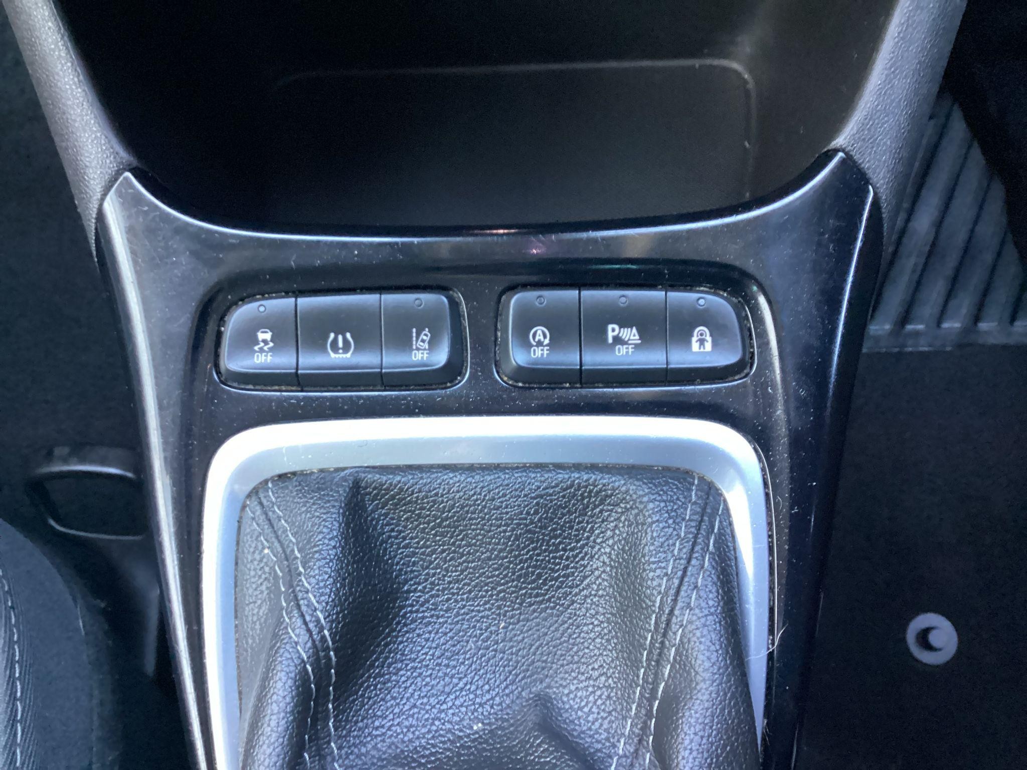 Vauxhall Crossland Image 24