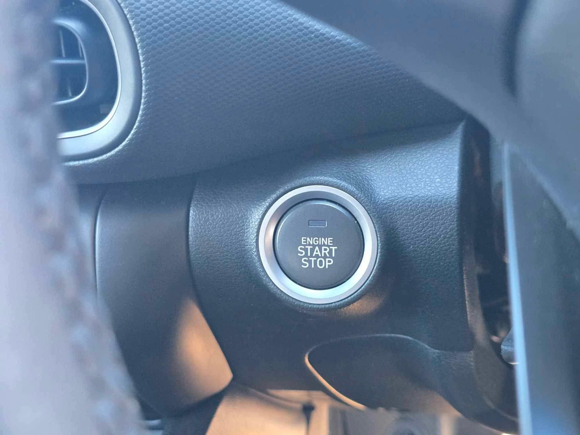 Hyundai KONA Image 10