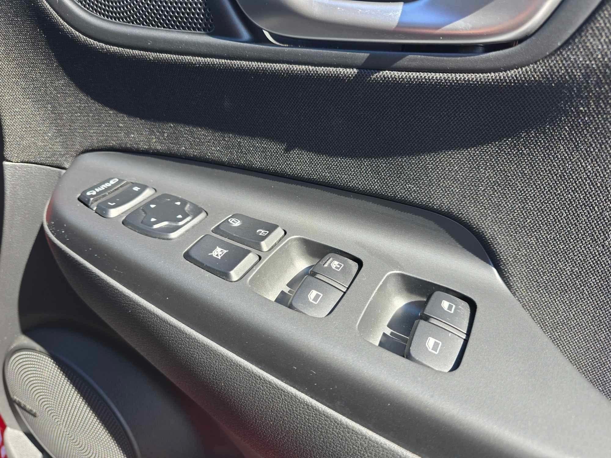 Hyundai KONA Image 28