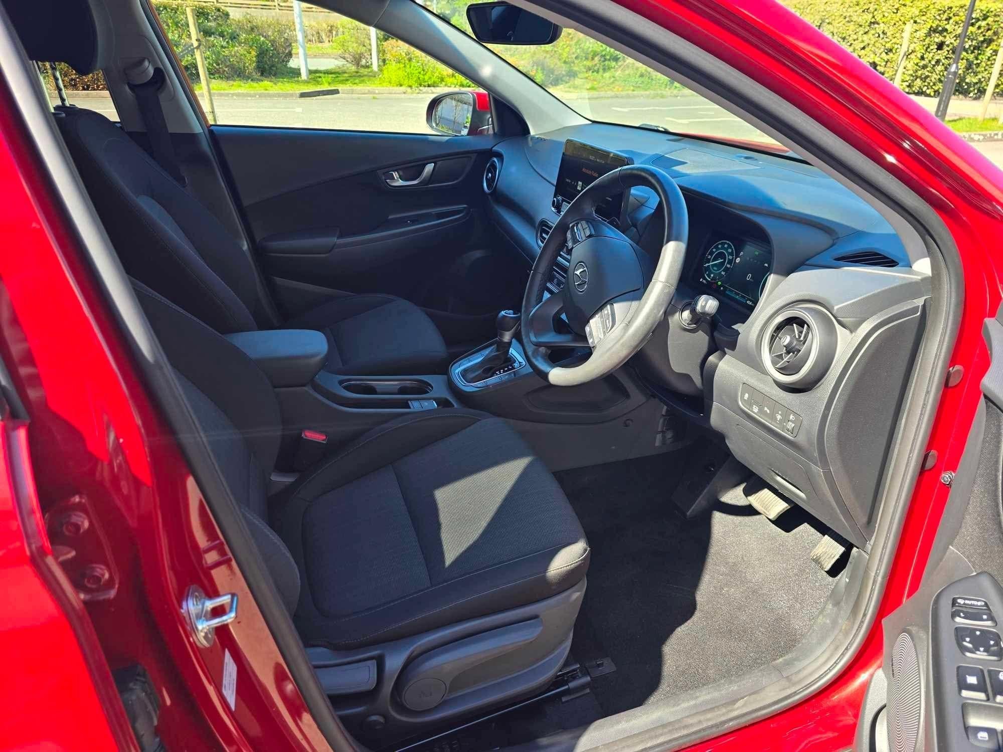 Hyundai KONA Image 36