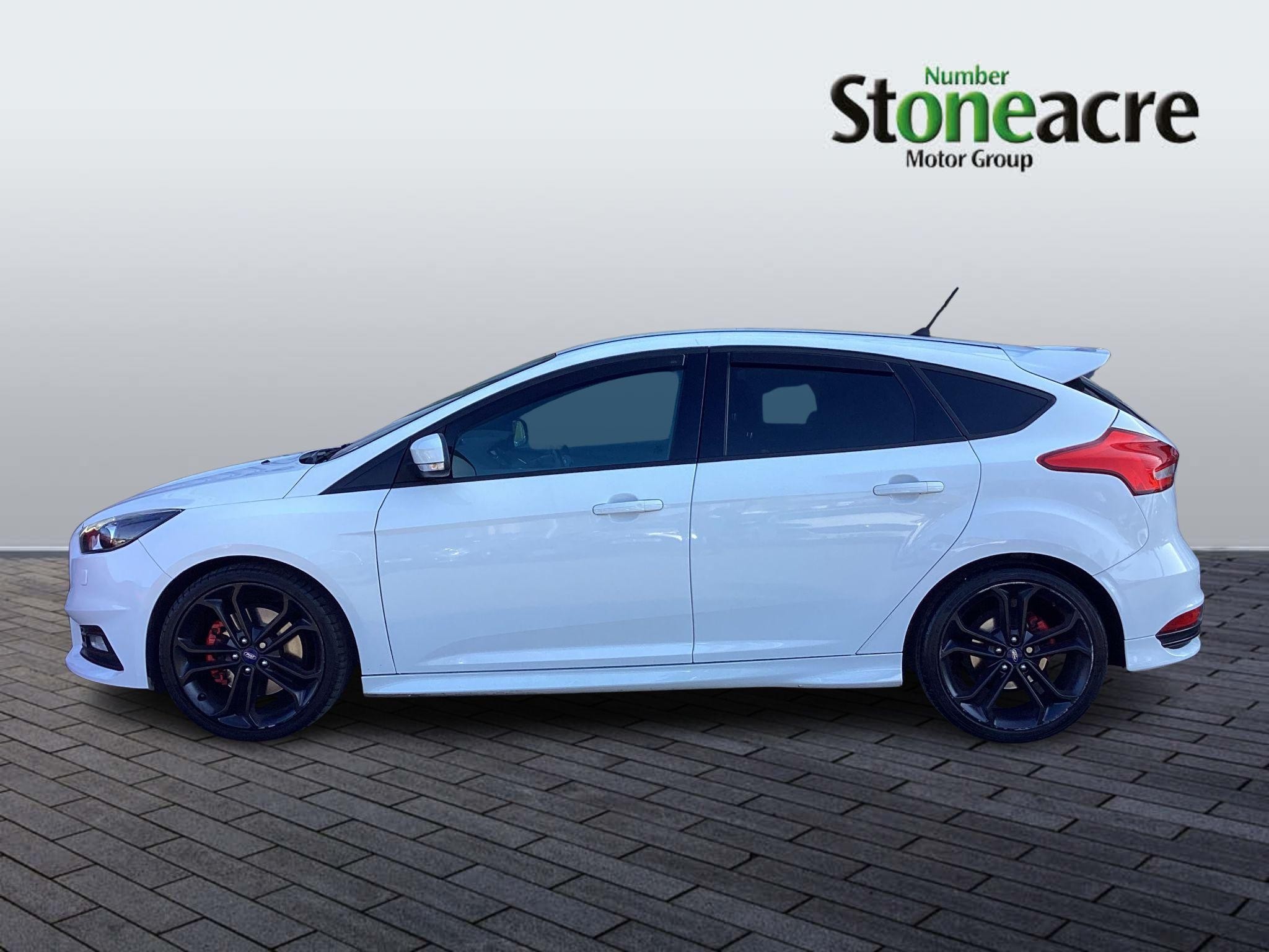 Ford Focus Image 6