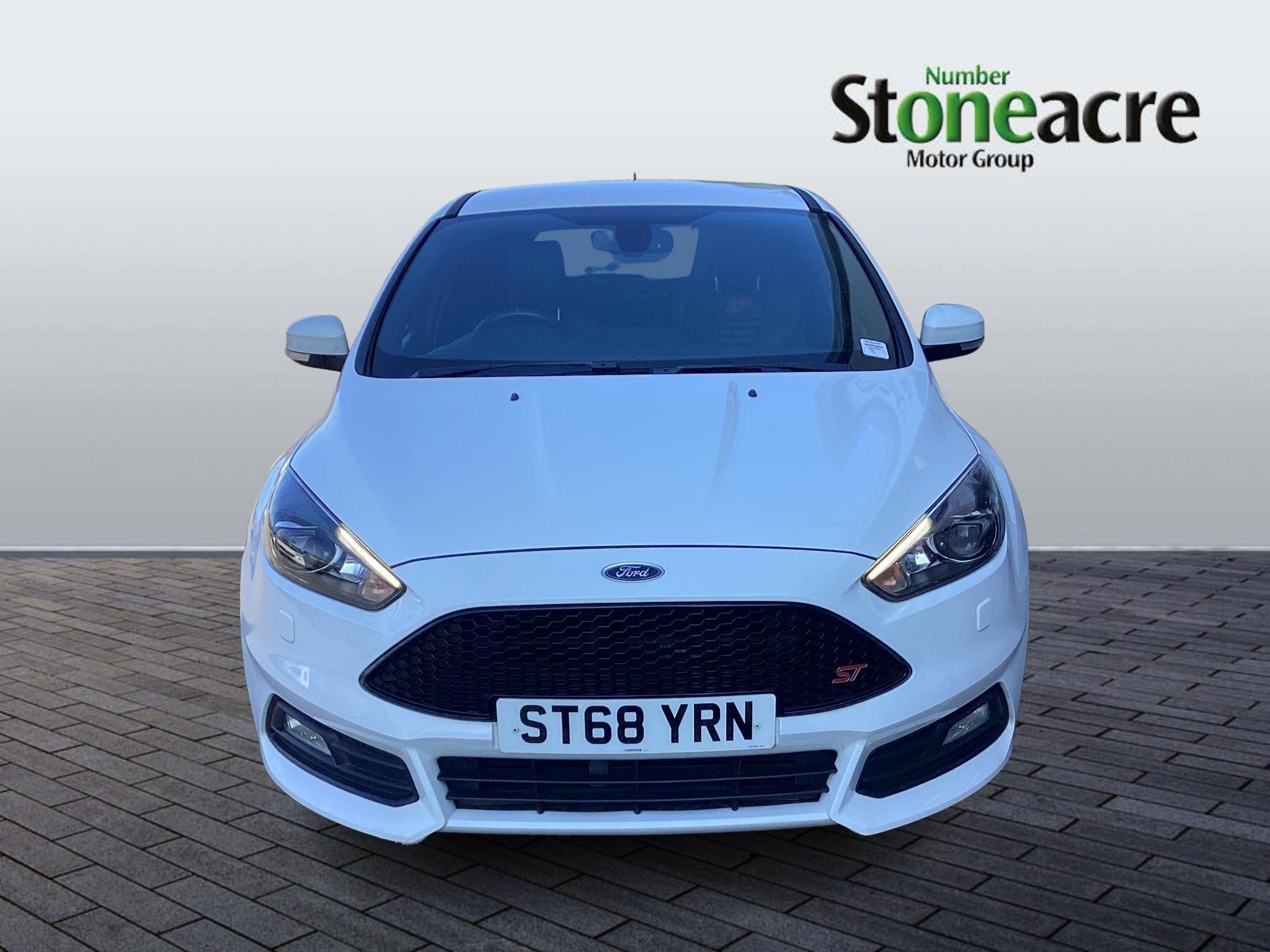 Ford Focus Image 8
