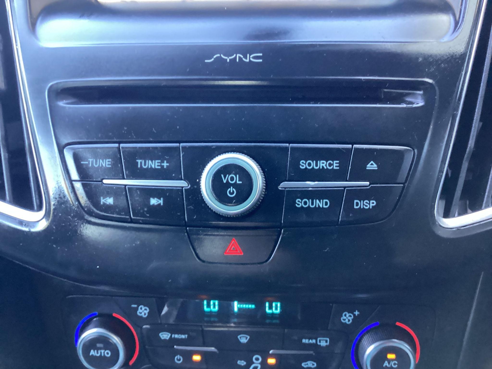 Ford Focus Image 24