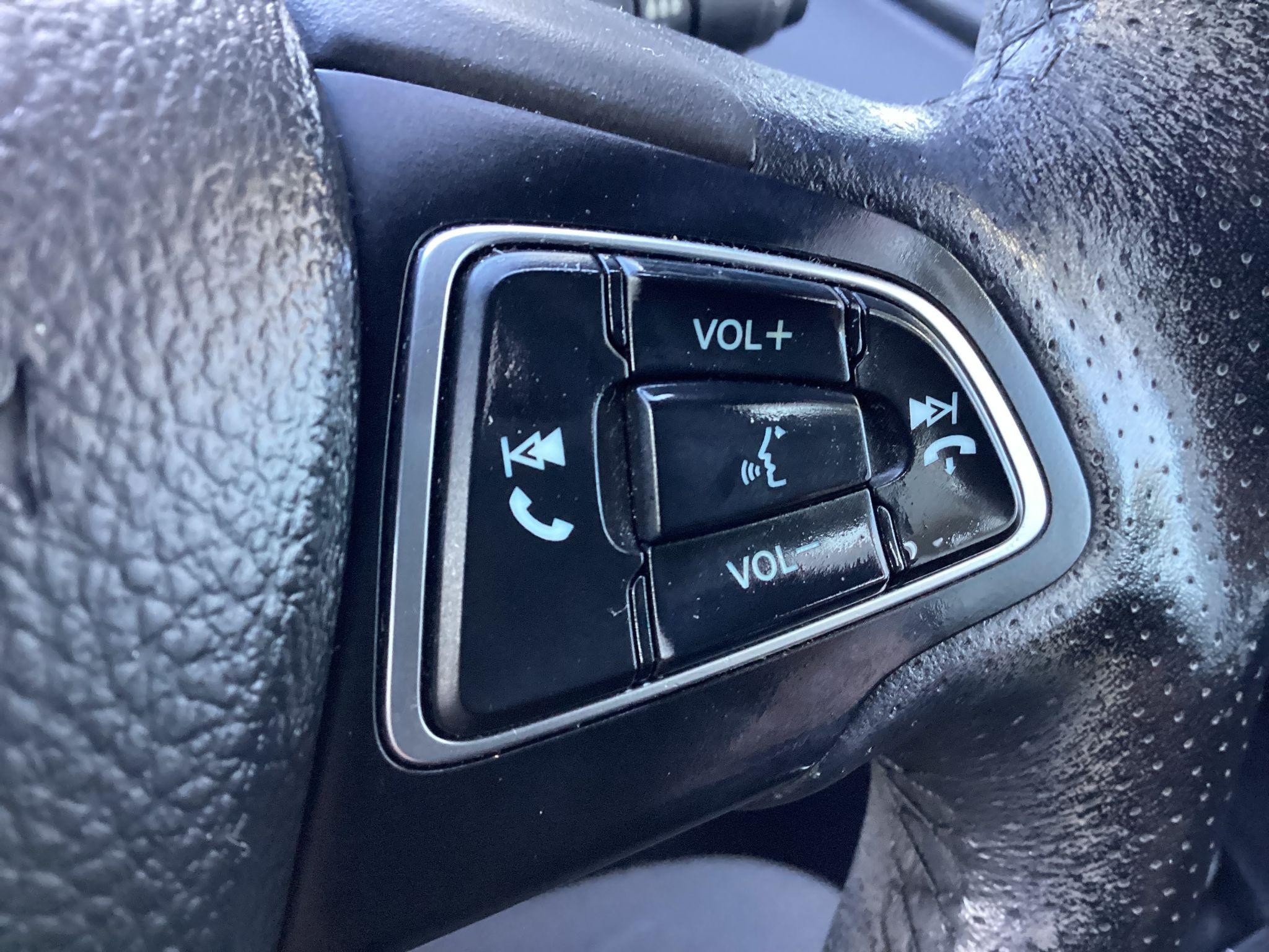 Ford Focus Image 28