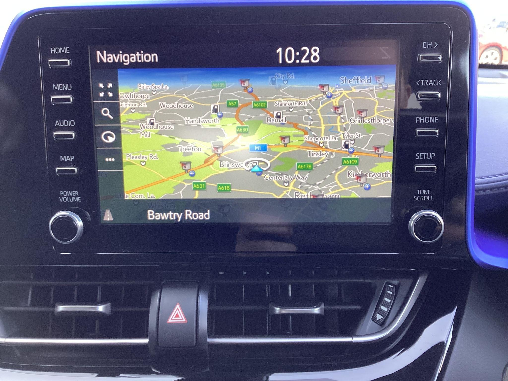 Toyota C-HR Image 19