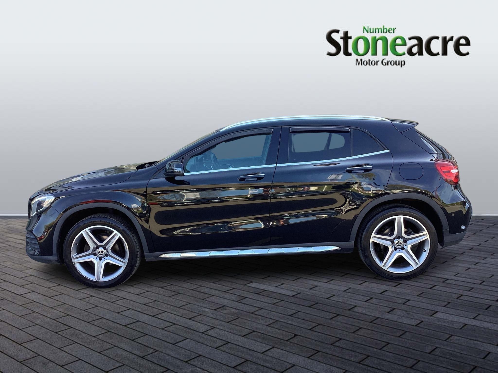 Mercedes-Benz GLA Image 6