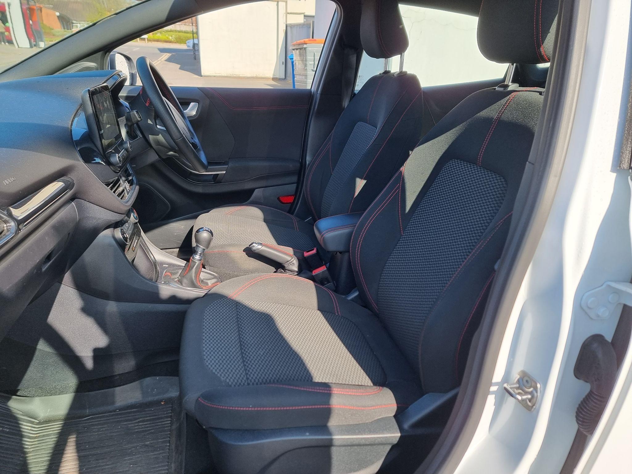 Ford Puma Image 18