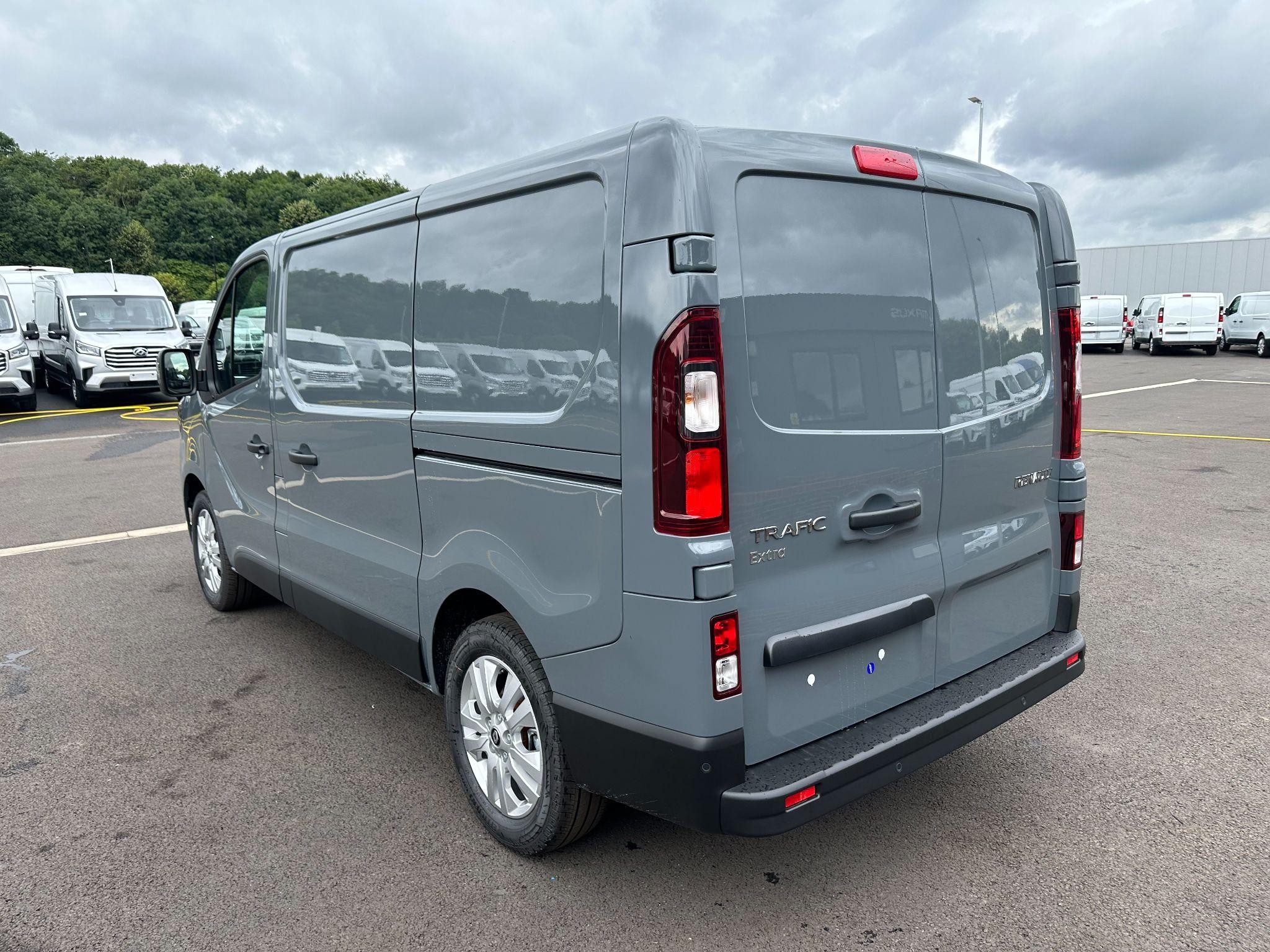 Renault Trafic Image 7