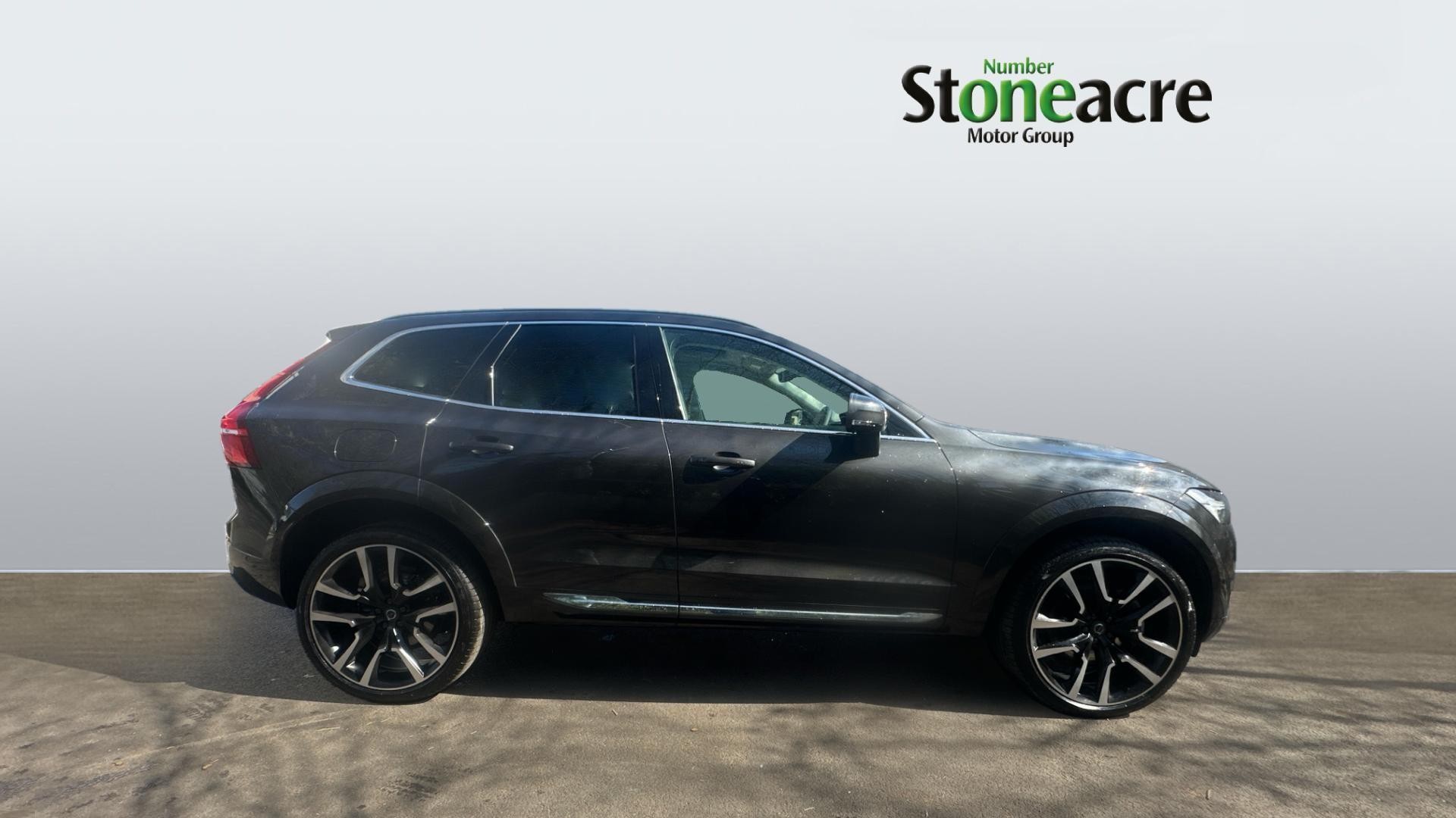 Volvo XC60 Image 3