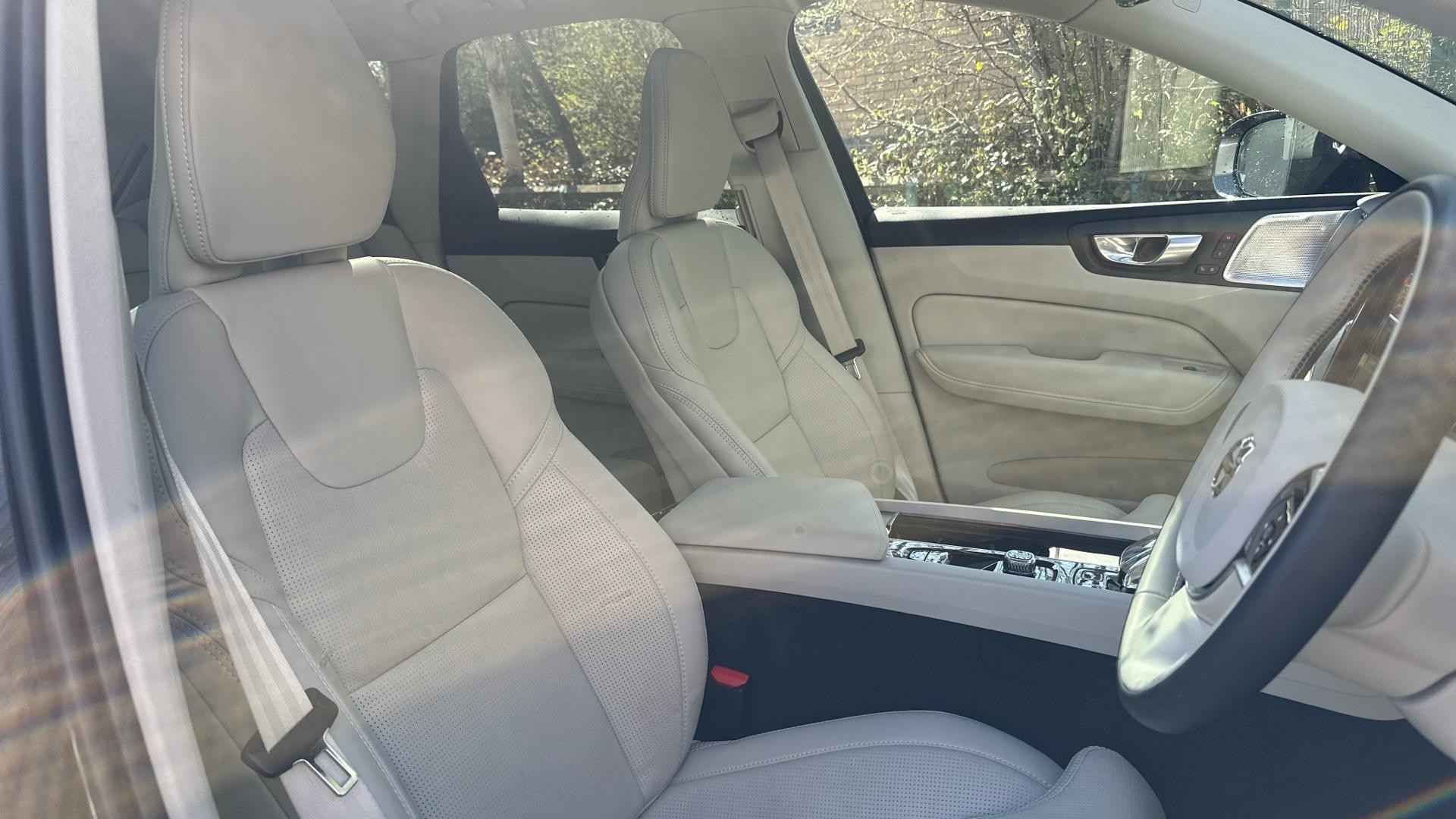 Volvo XC60 Image 9