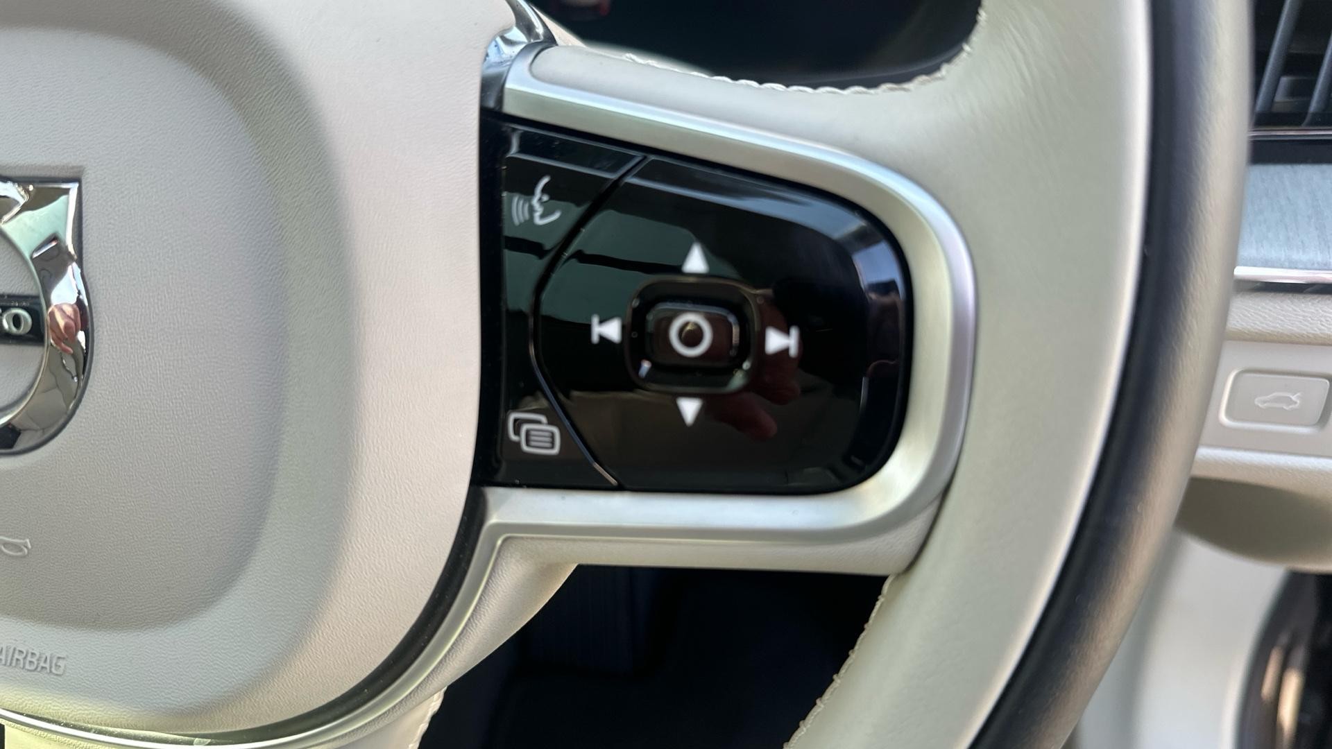 Volvo XC60 Image 19