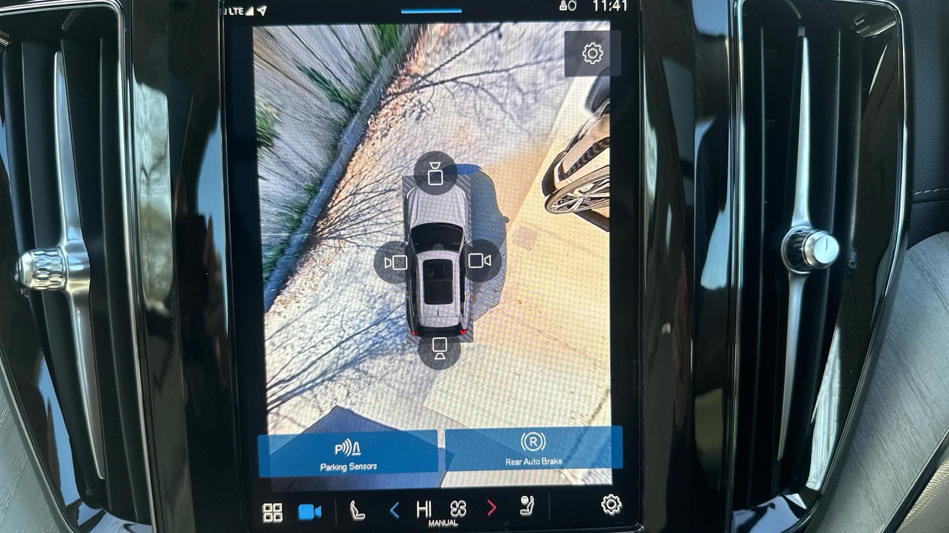 Volvo XC60 Image 29