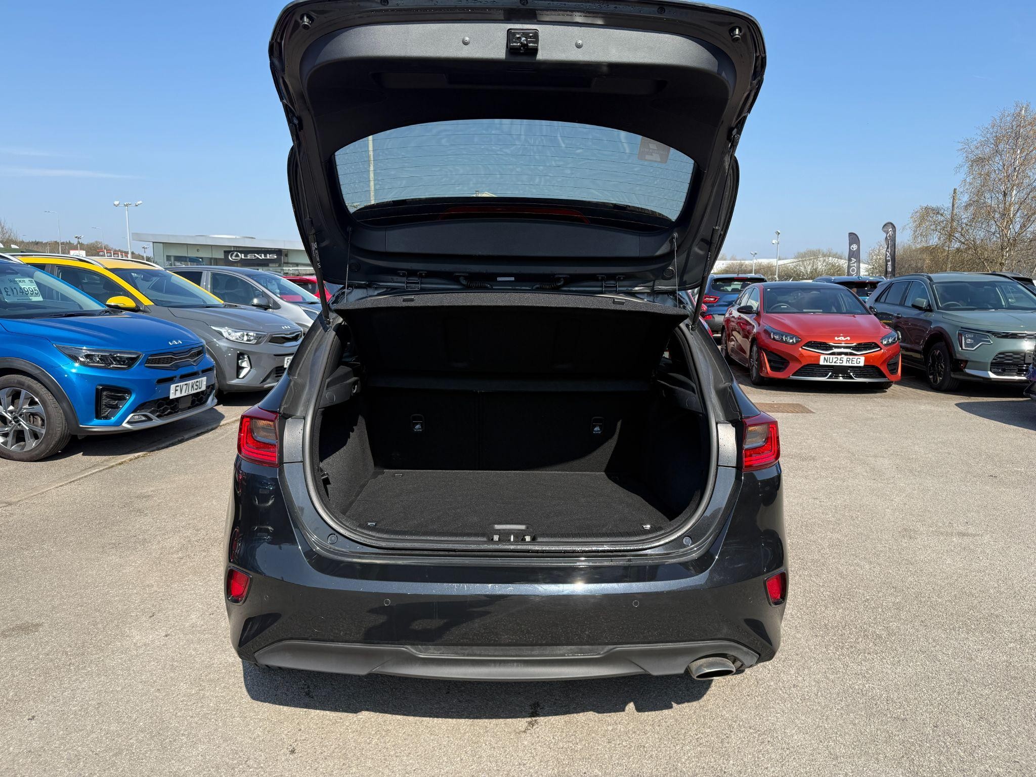 Kia Ceed Image 9