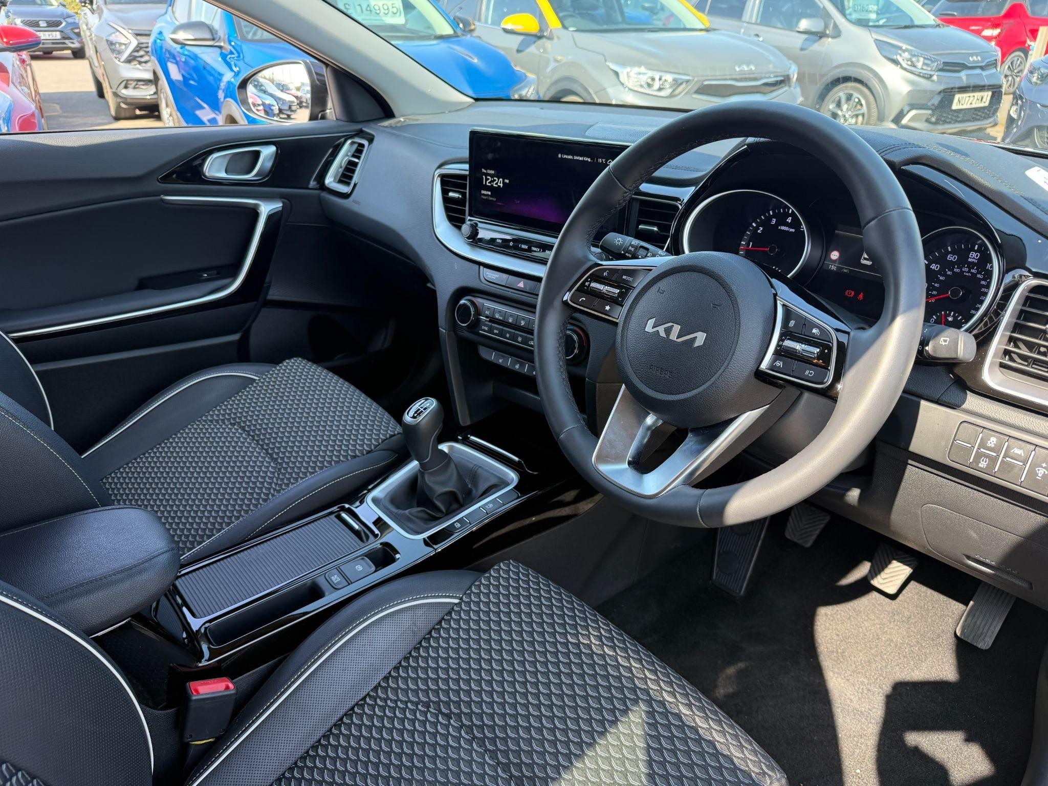 Kia Ceed Image 15