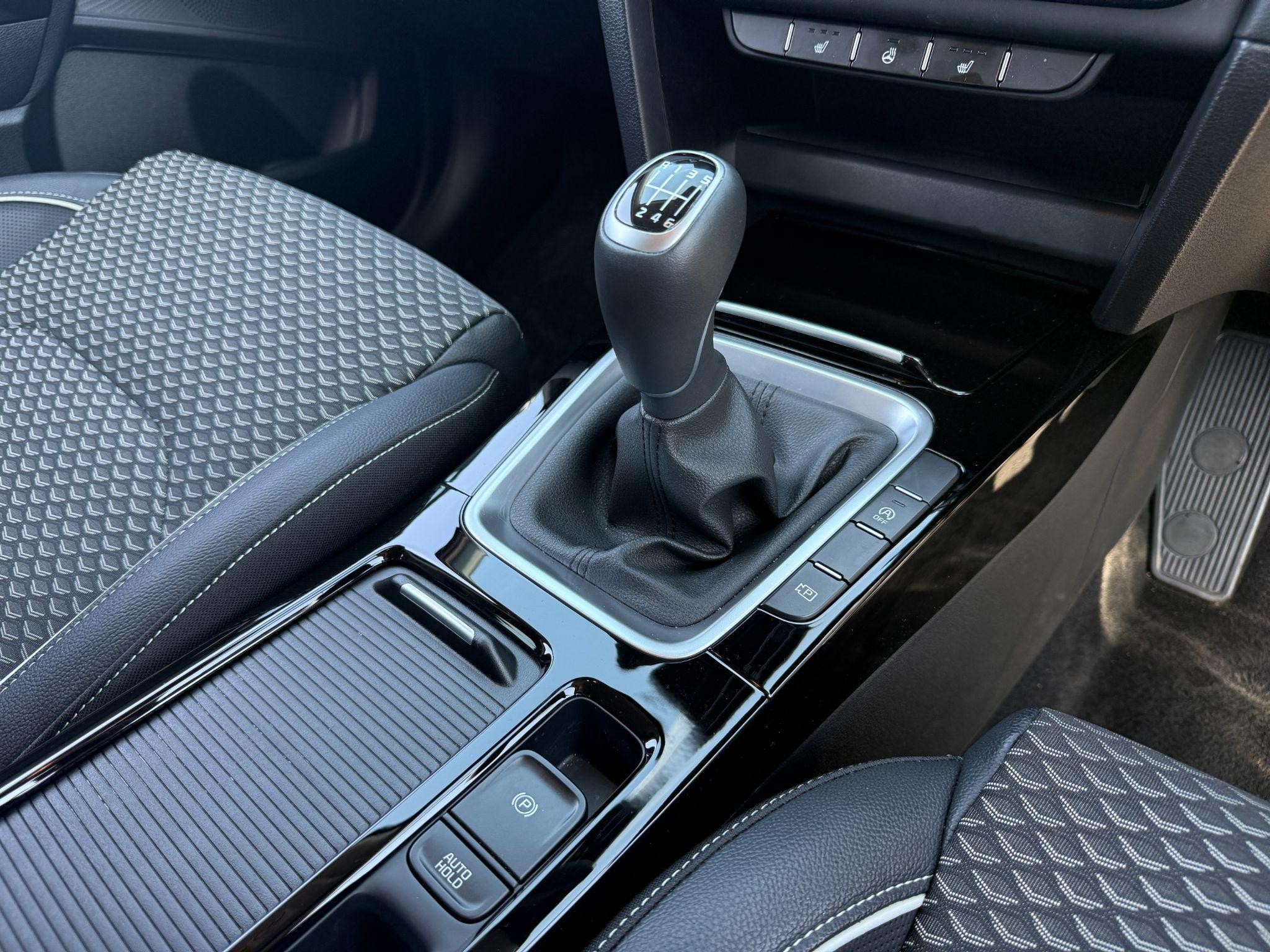 Kia Ceed Image 24