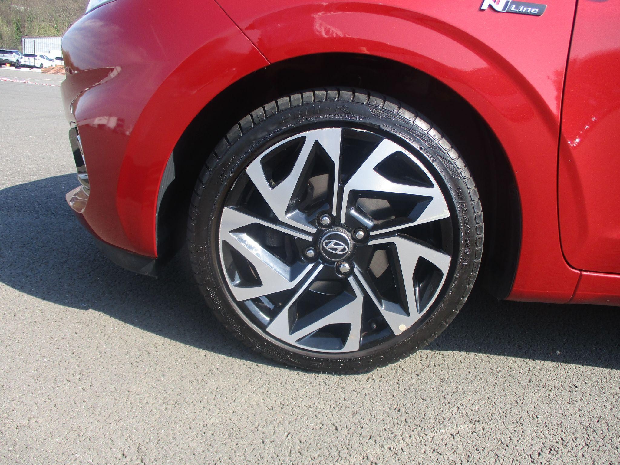 Hyundai i10 Image 9