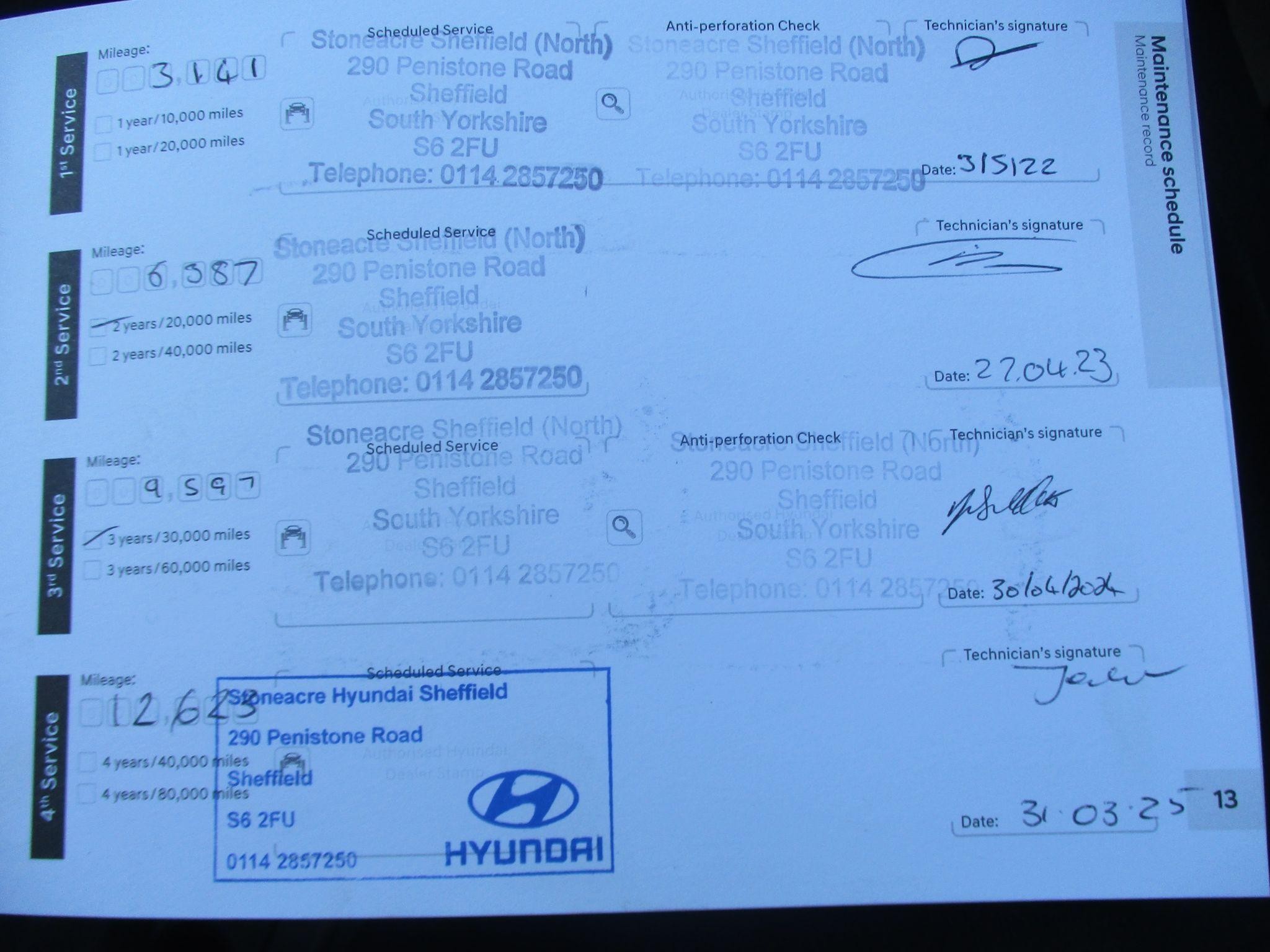 Hyundai i10 Image 24