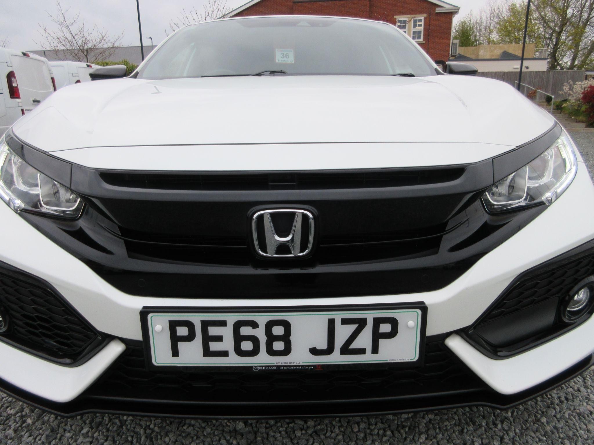 Honda Civic Image 13