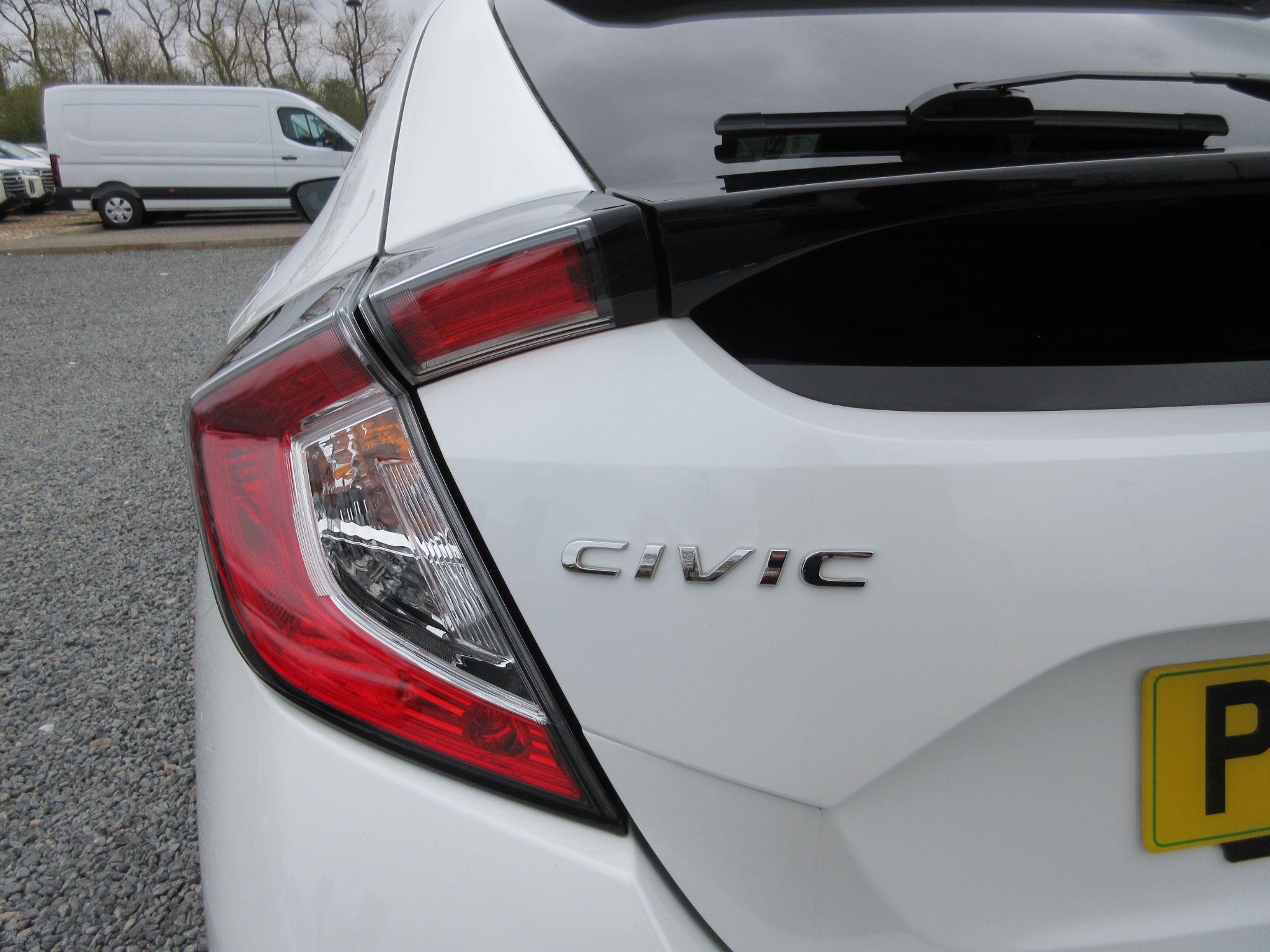 Honda Civic Image 37