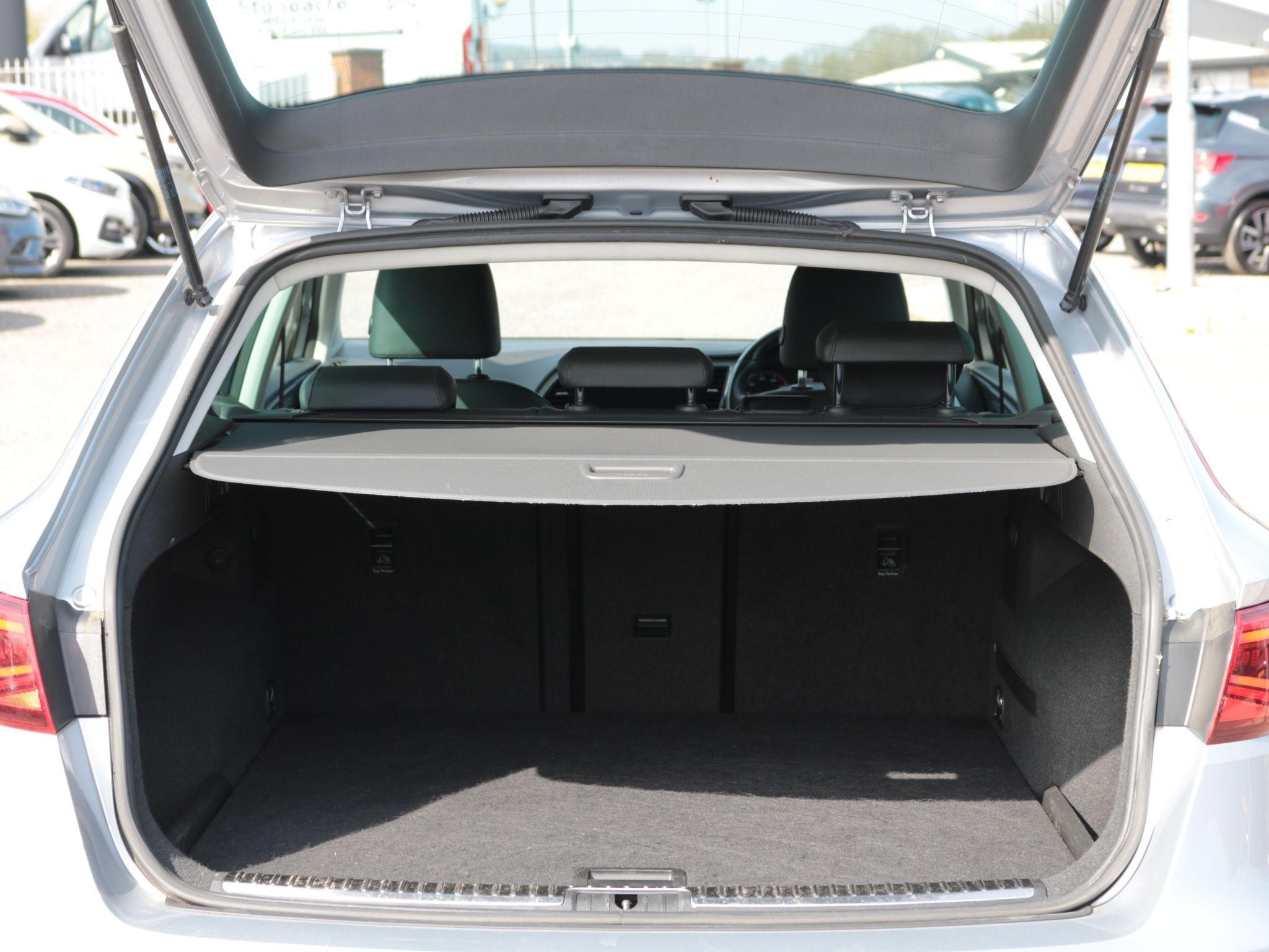 SEAT Leon Image 25