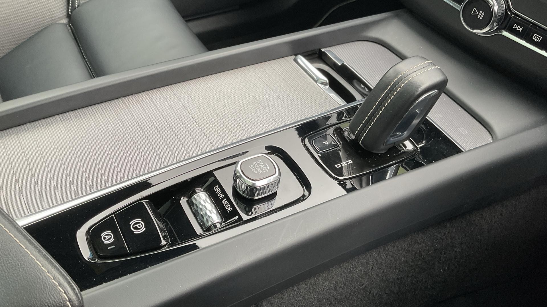 Volvo XC60 Image 14