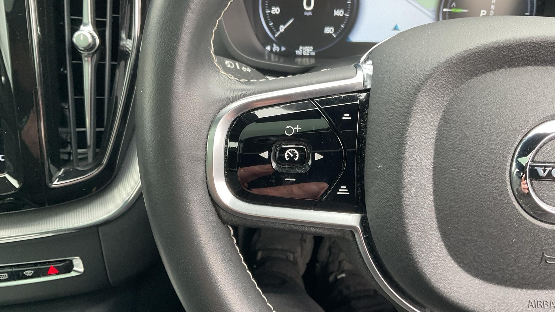 Volvo XC60 Image 18
