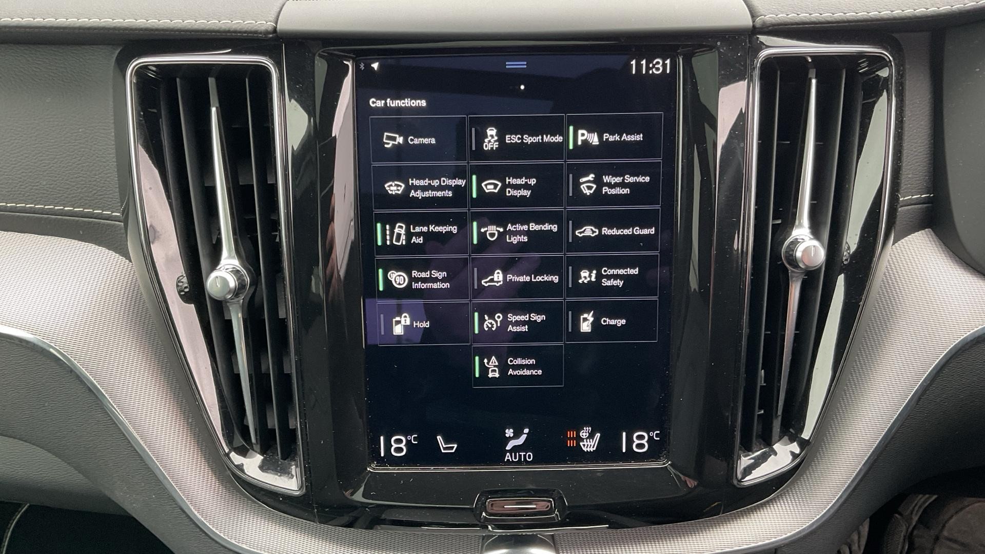 Volvo XC60 Image 21