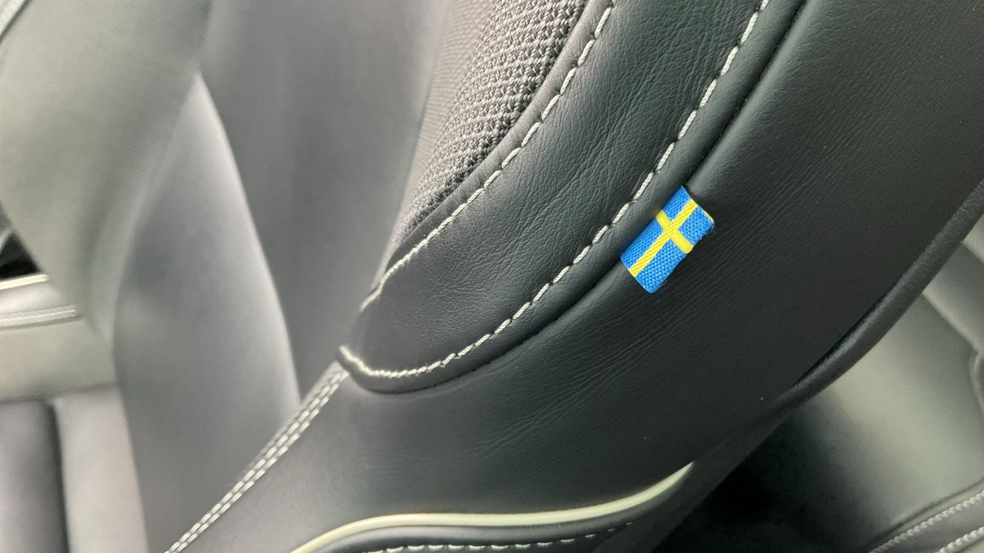 Volvo XC60 Image 22