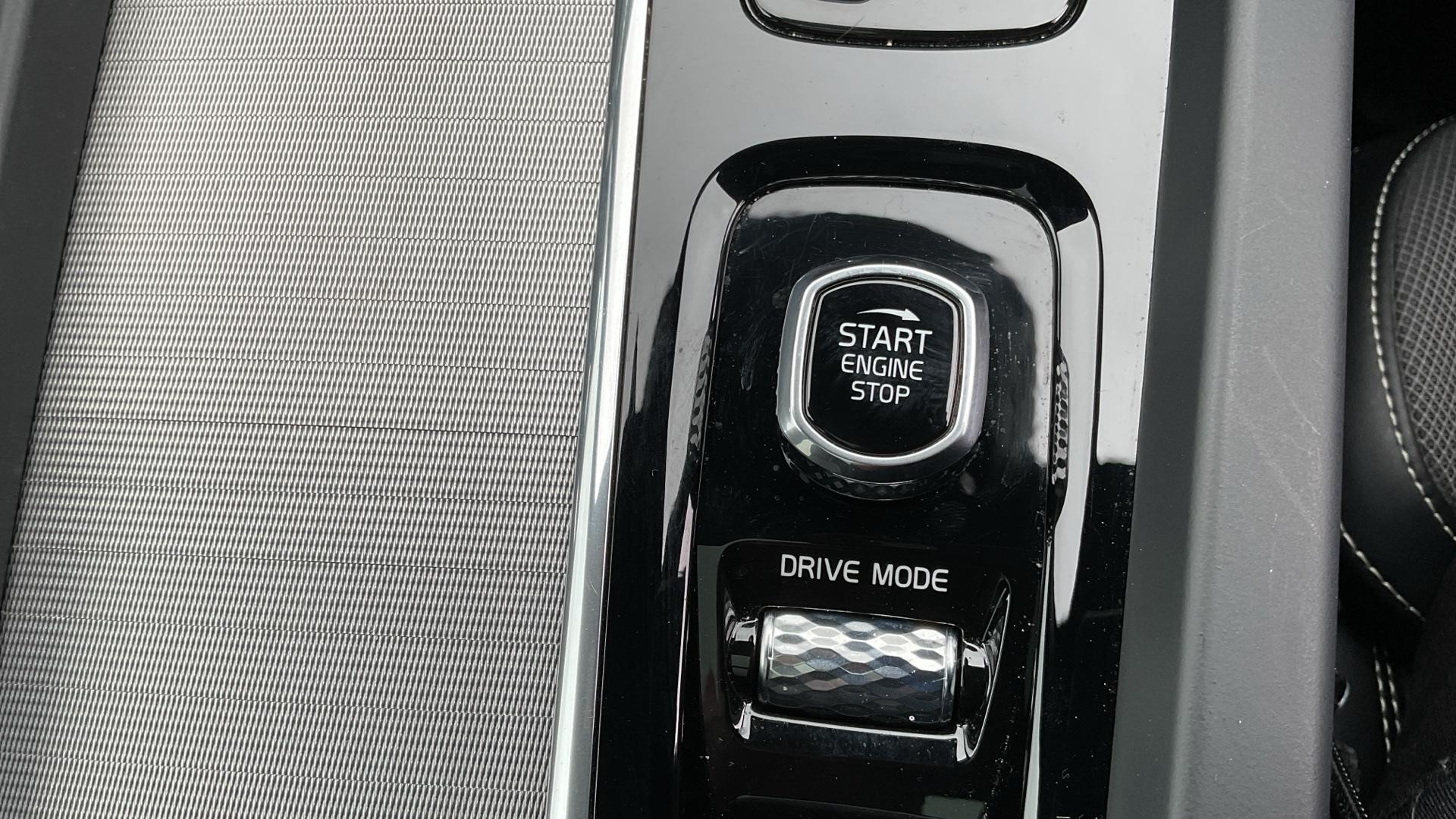 Volvo XC60 Image 23