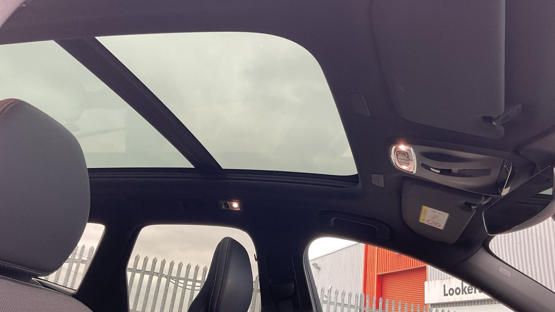 Volvo XC60 Image 39