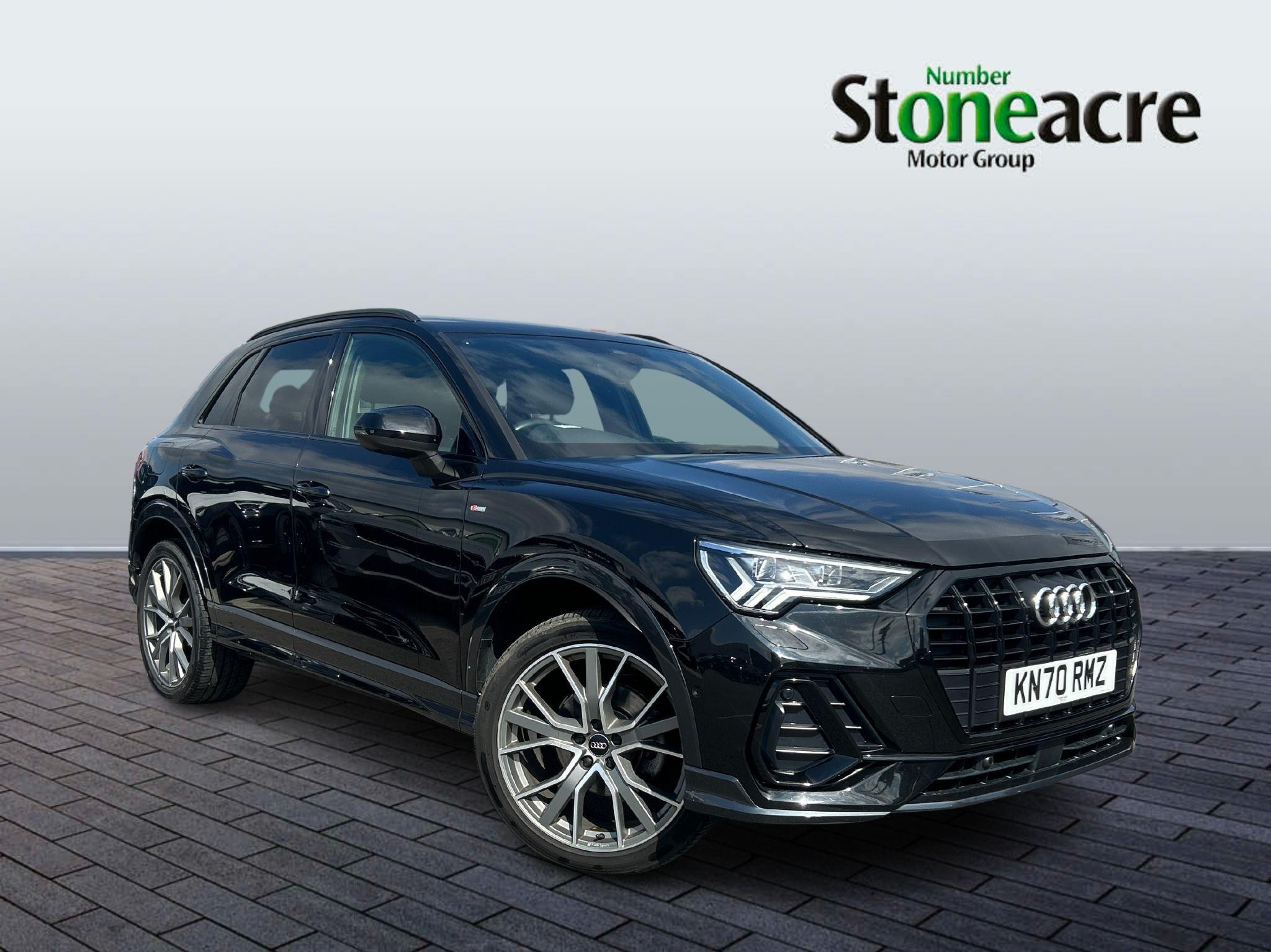 Audi Q3 Image 1