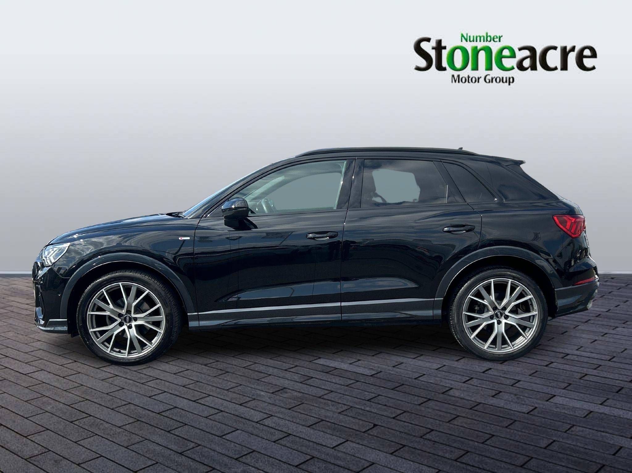 Audi Q3 Image 5