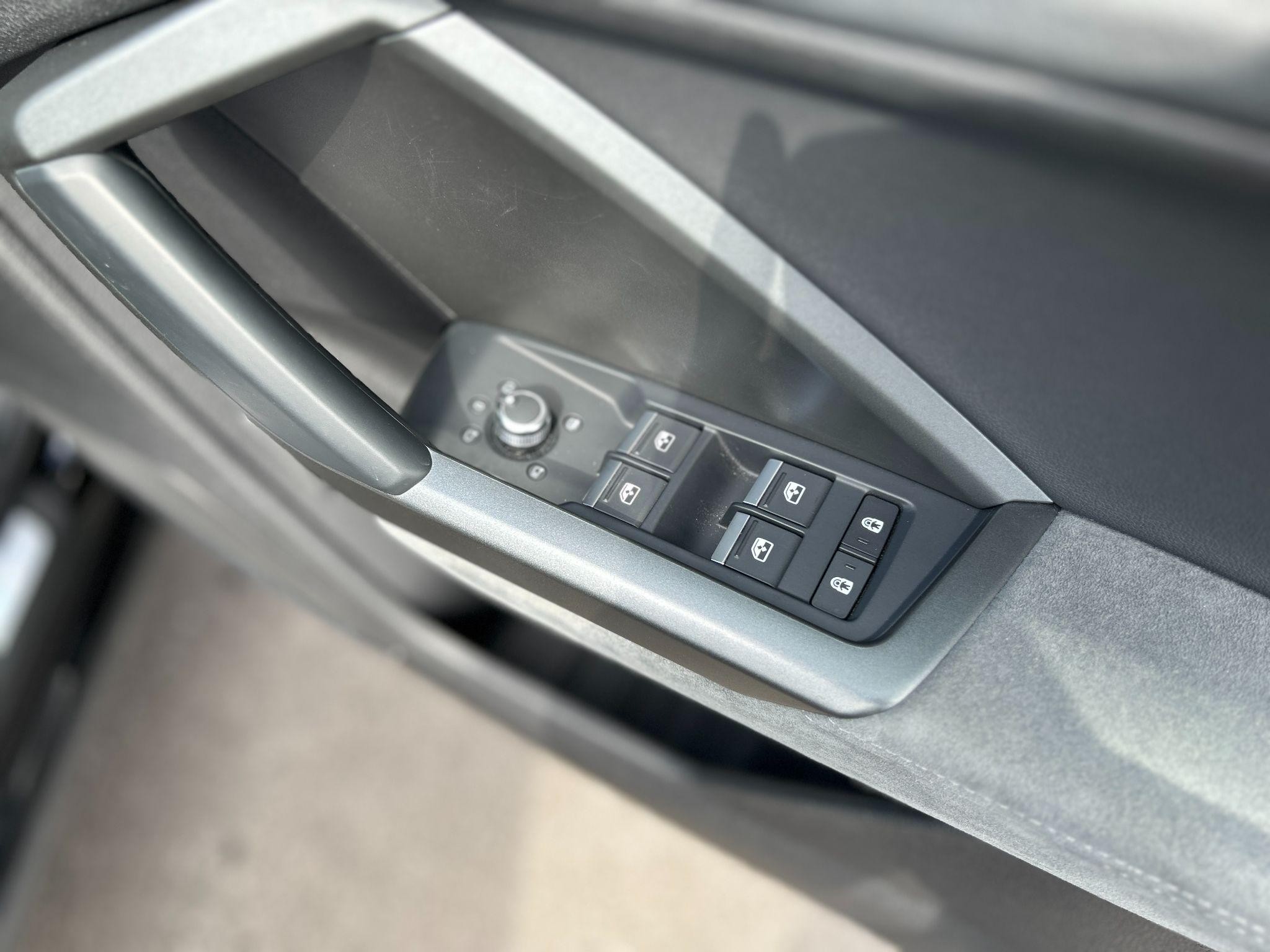 Audi Q3 Image 19