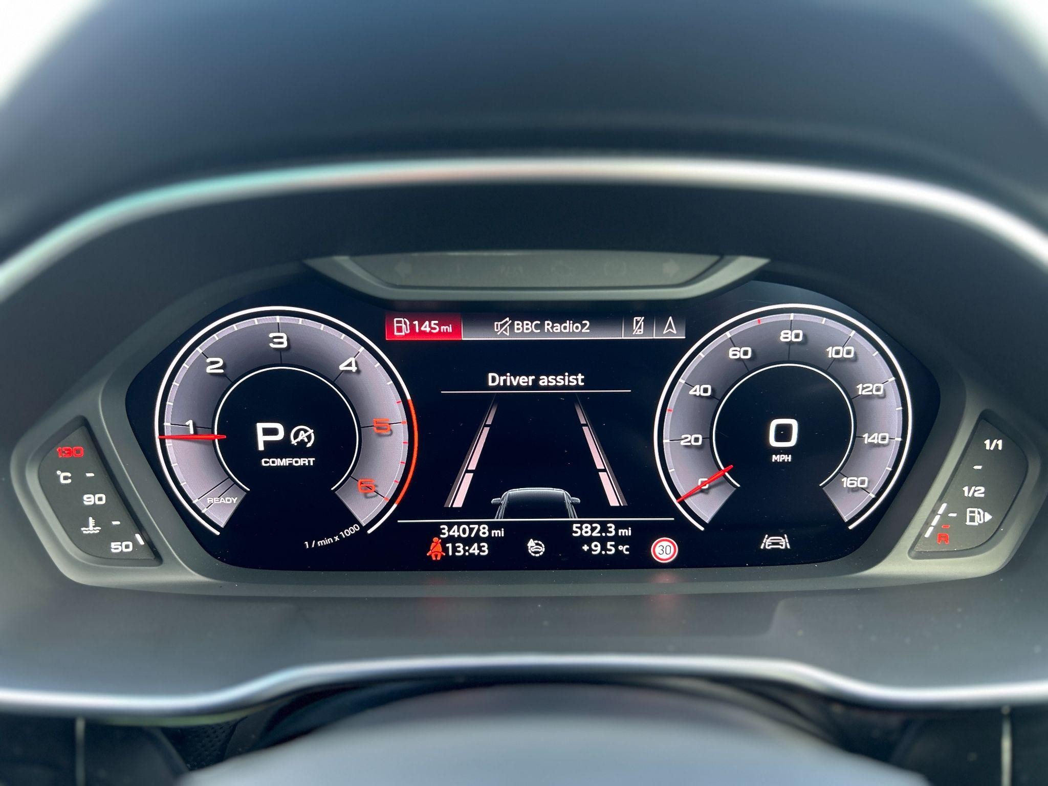 Audi Q3 Image 24