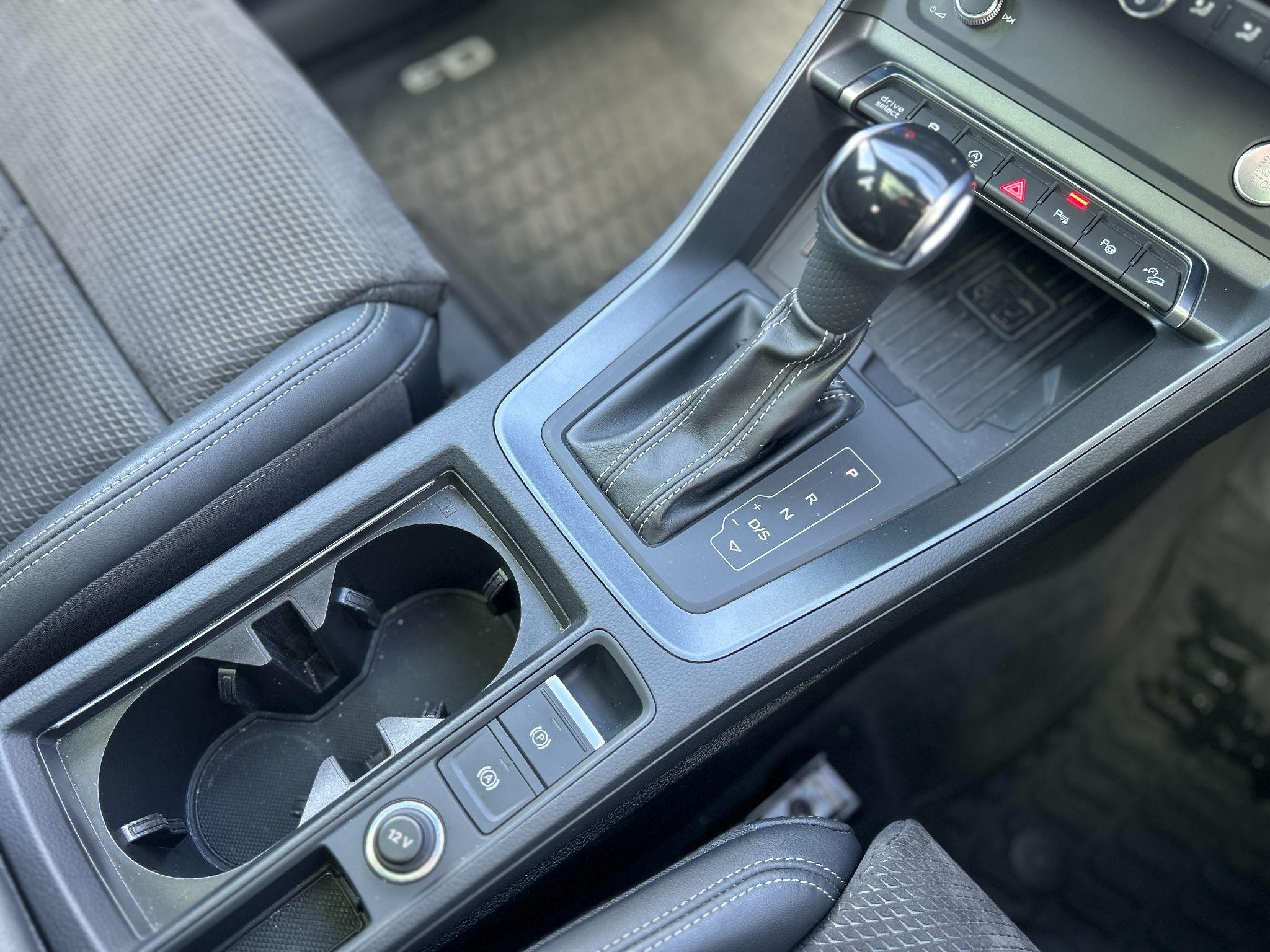 Audi Q3 Image 25