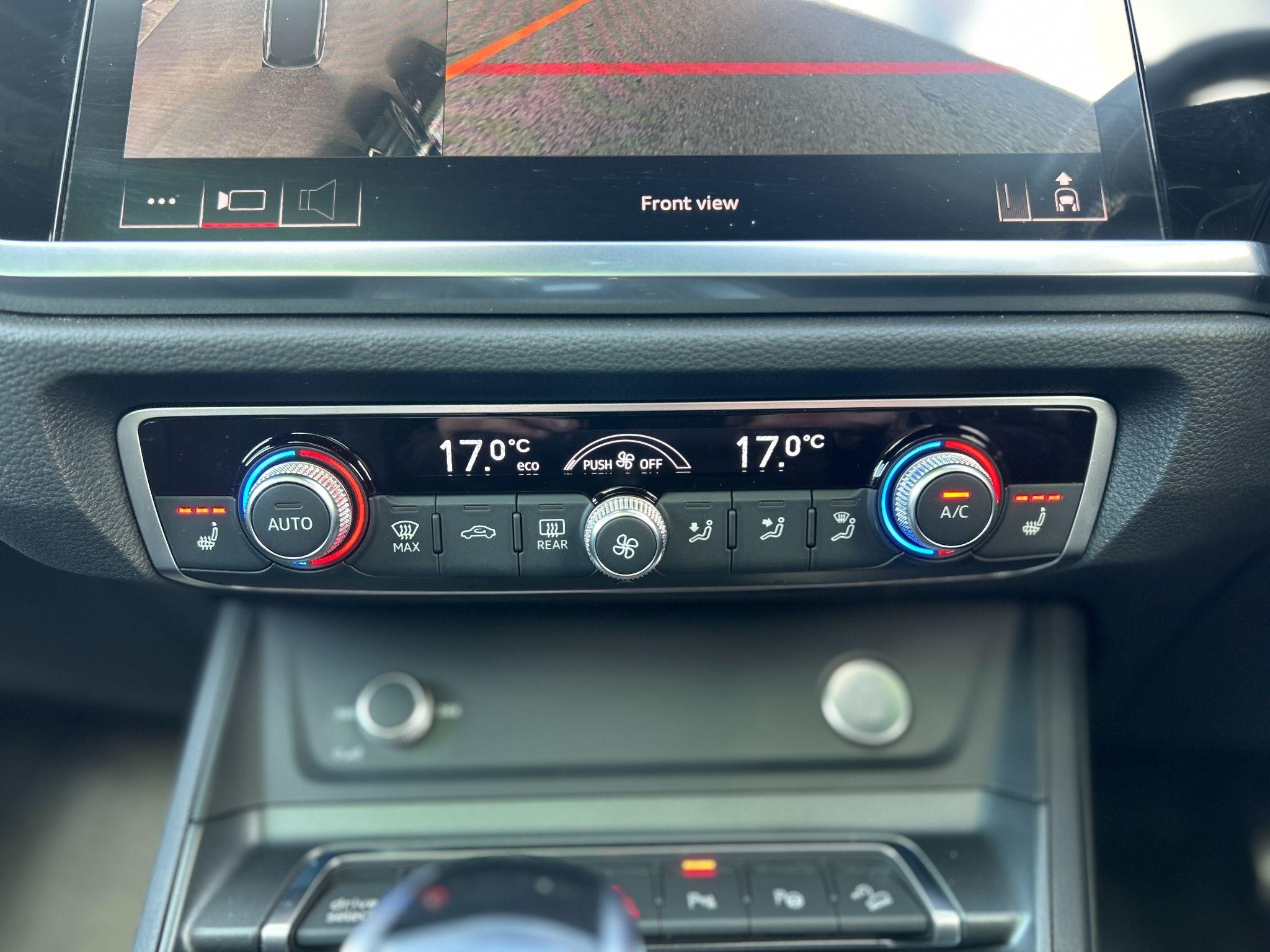 Audi Q3 Image 27