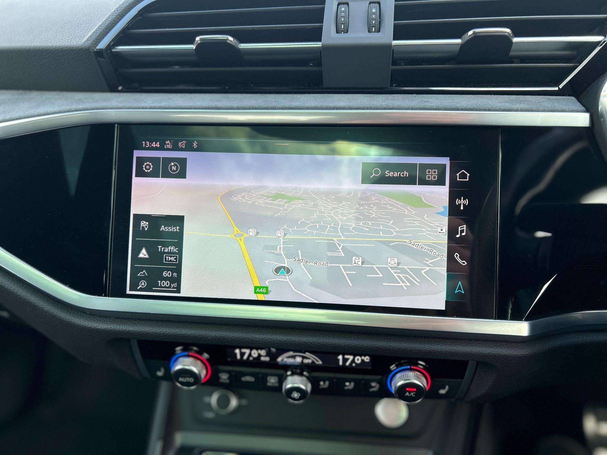 Audi Q3 Image 31