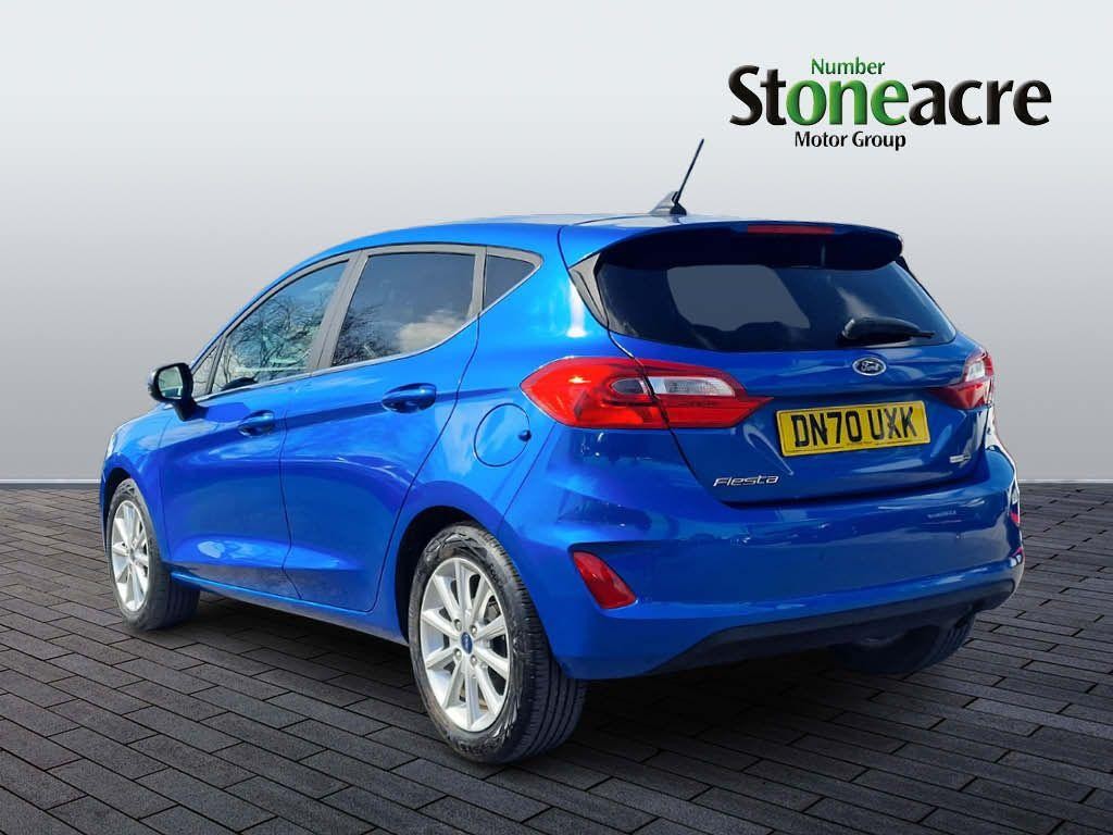 Ford Fiesta Image 4