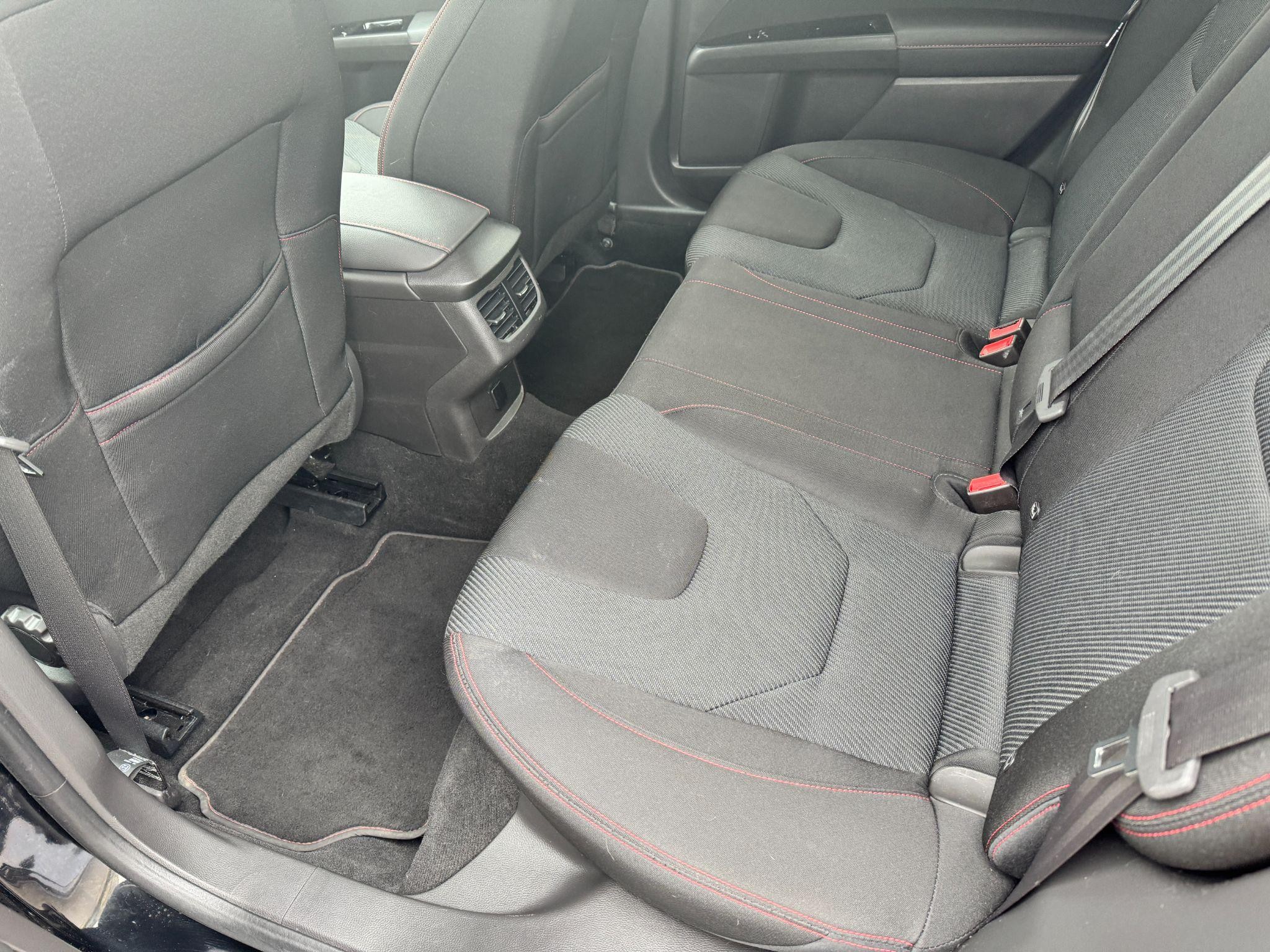 Ford Mondeo Image 13
