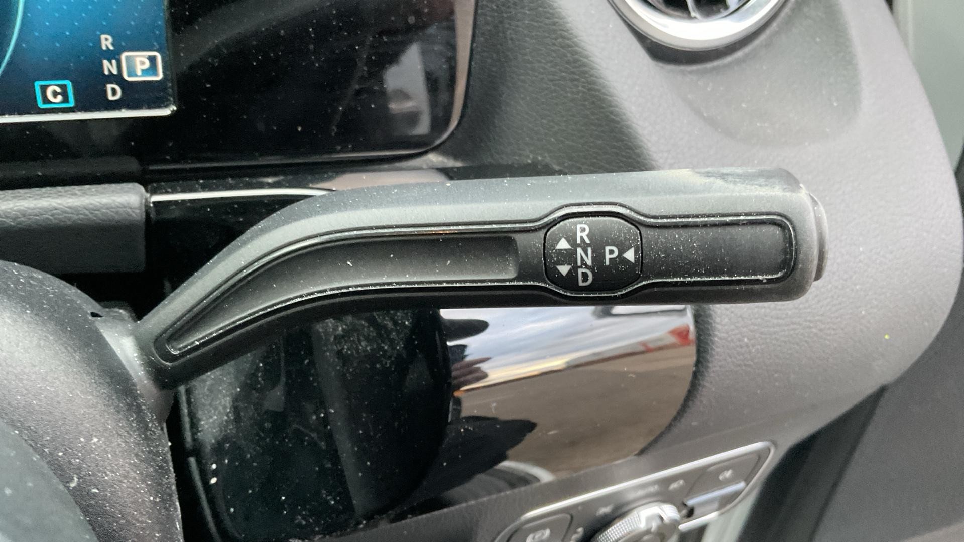 Mercedes-Benz GLA Image 25