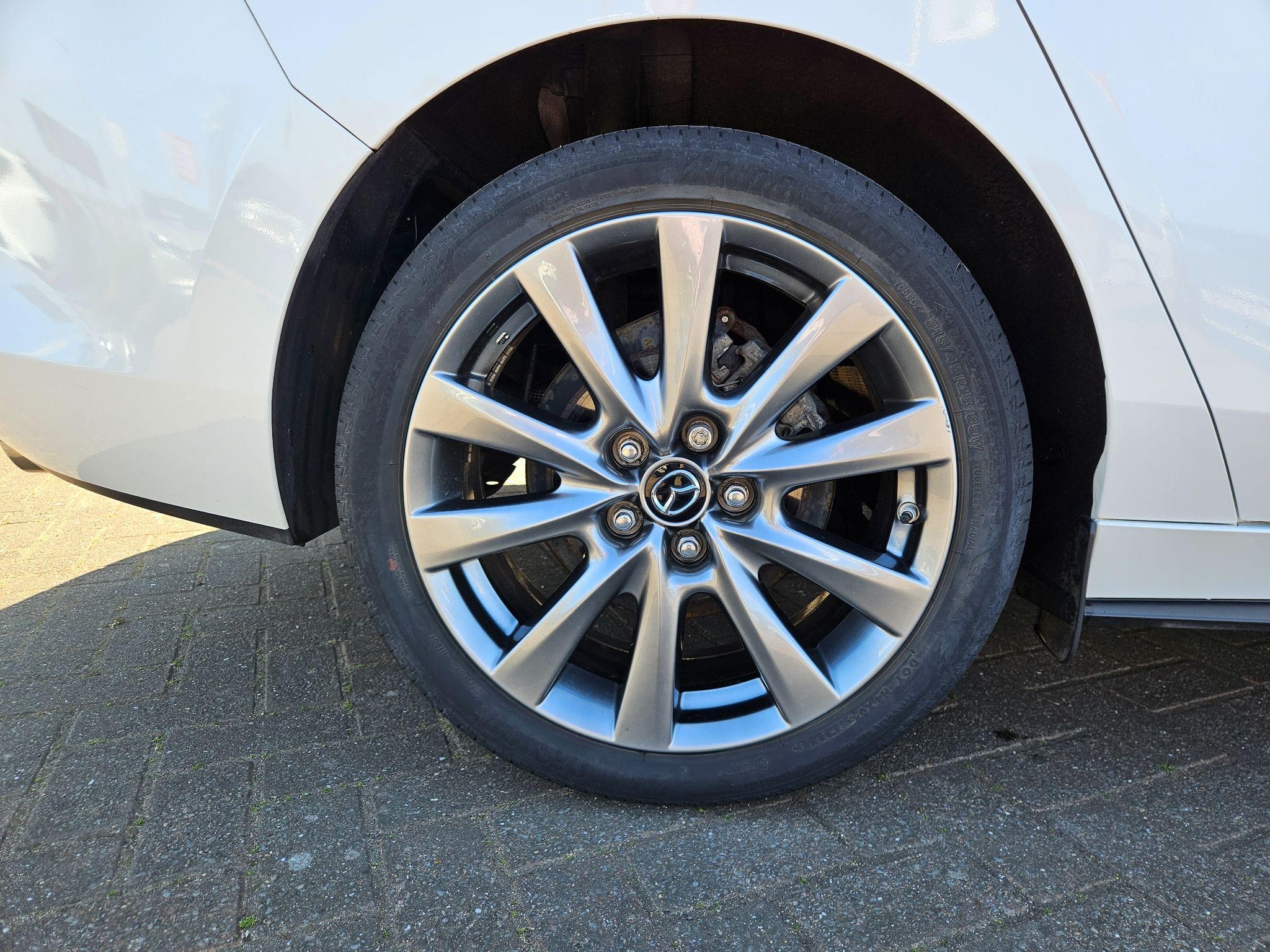 Mazda3 Image 9