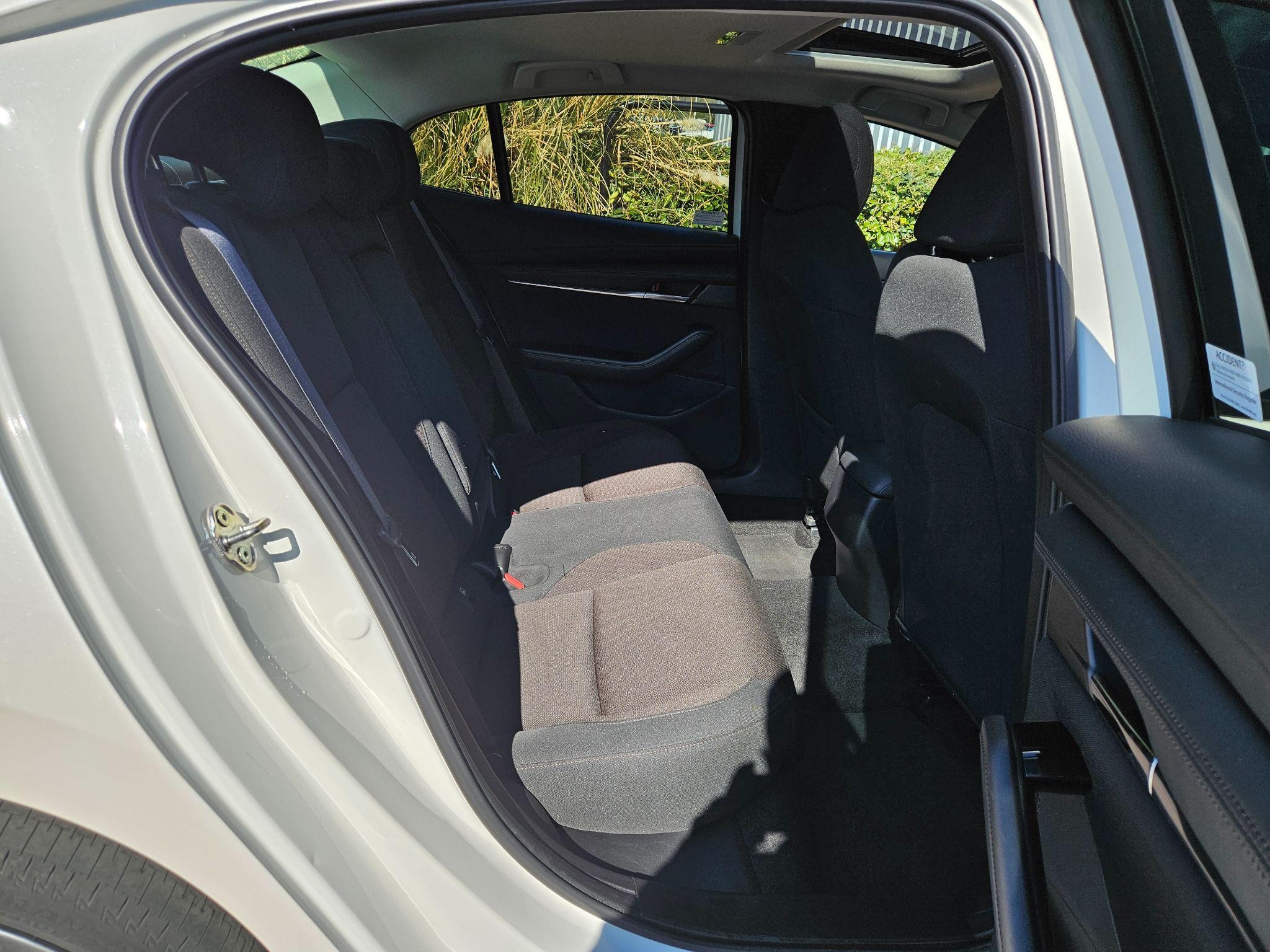 Mazda3 Image 17
