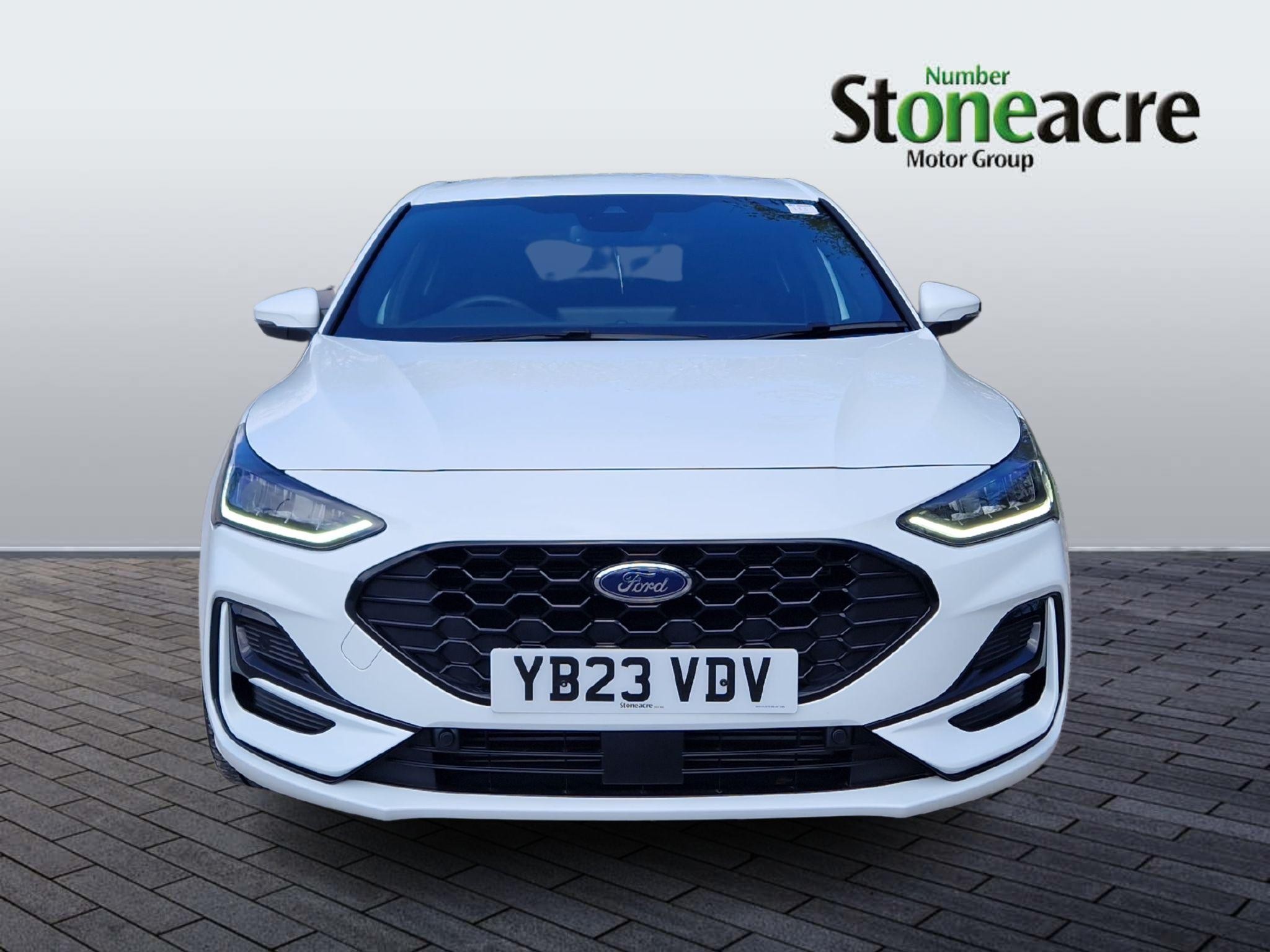 Ford Focus Image 8