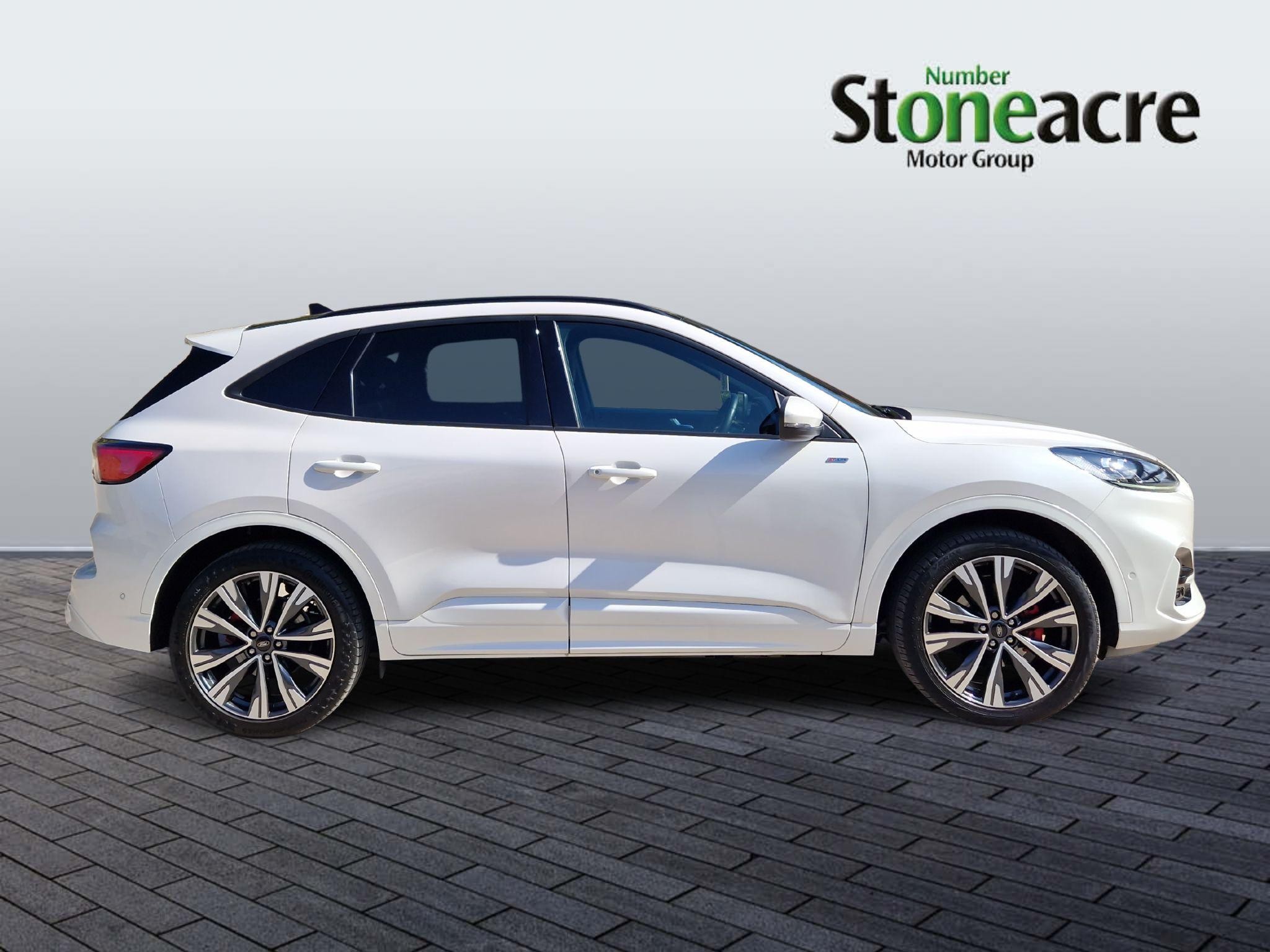 Ford Kuga Image 2