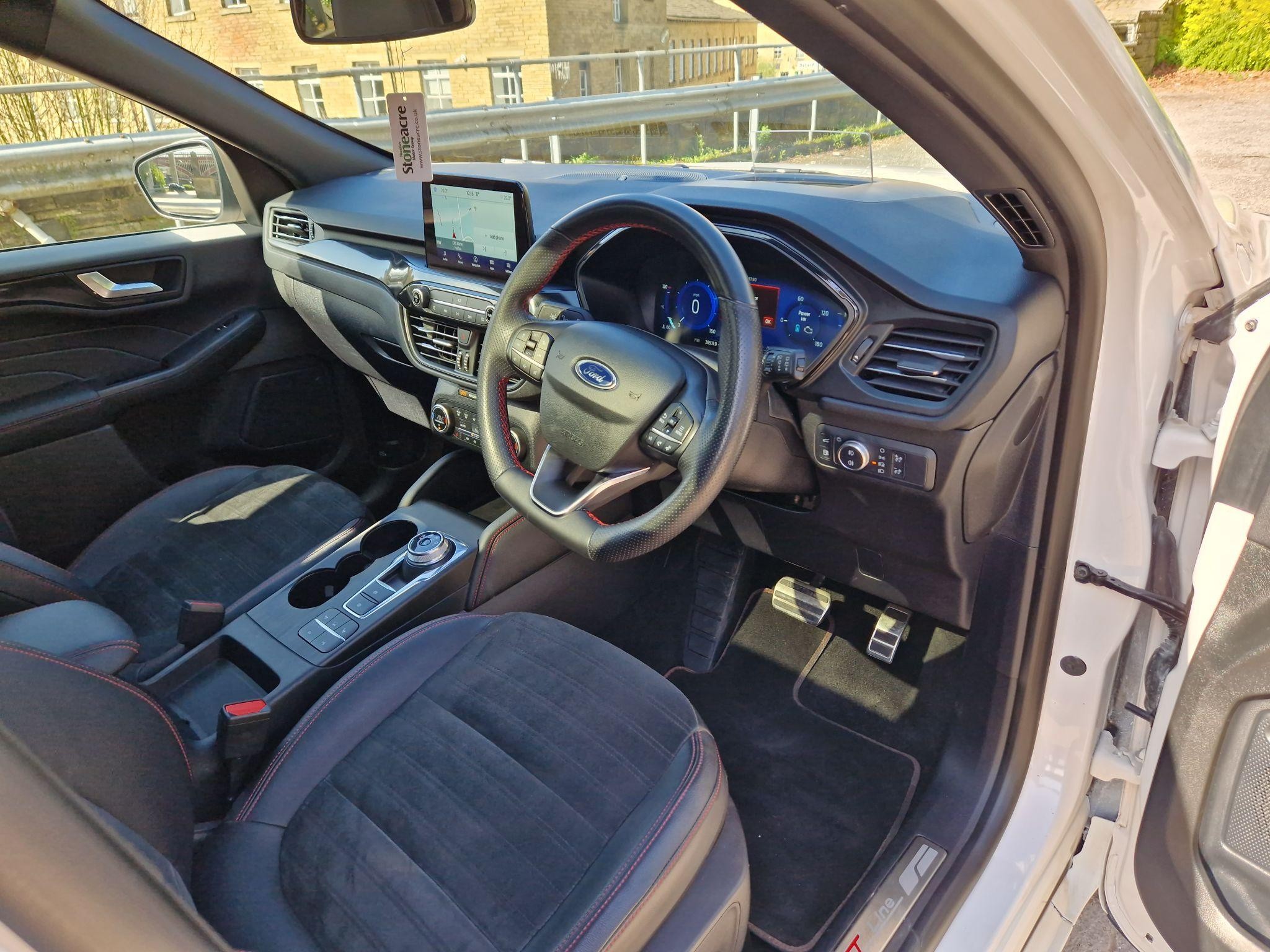 Ford Kuga Image 15