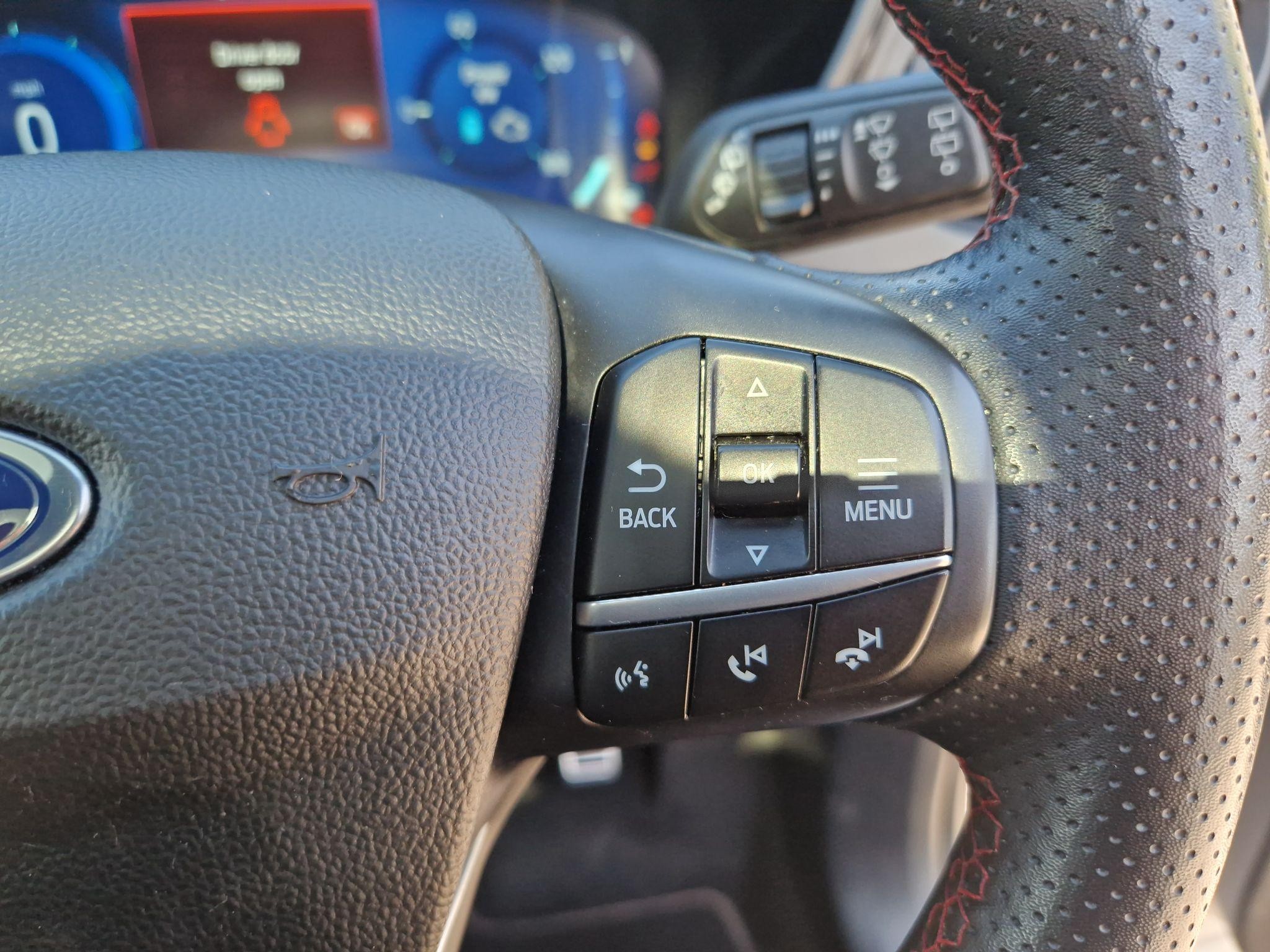Ford Kuga Image 28