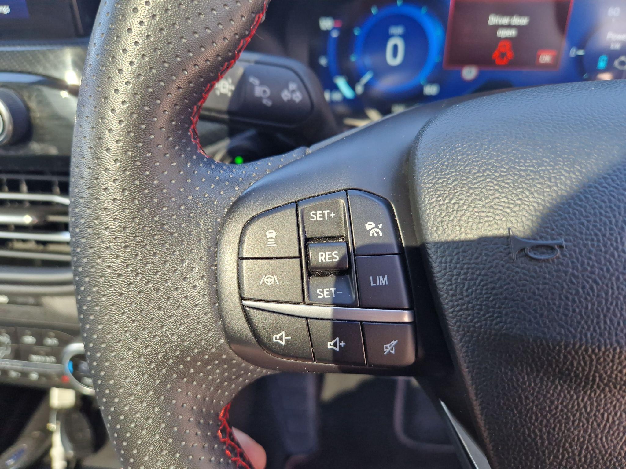 Ford Kuga Image 29