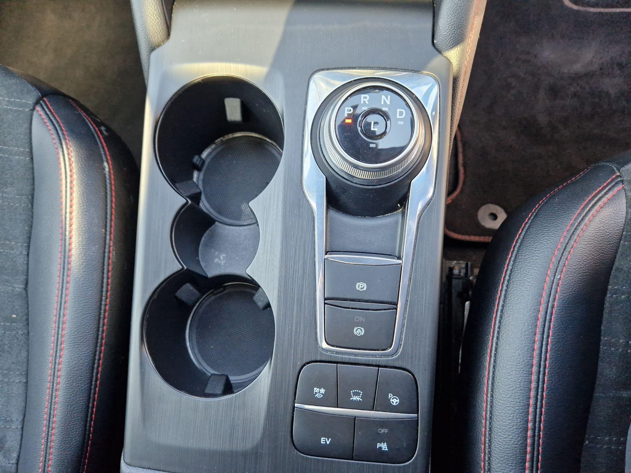 Ford Kuga Image 30