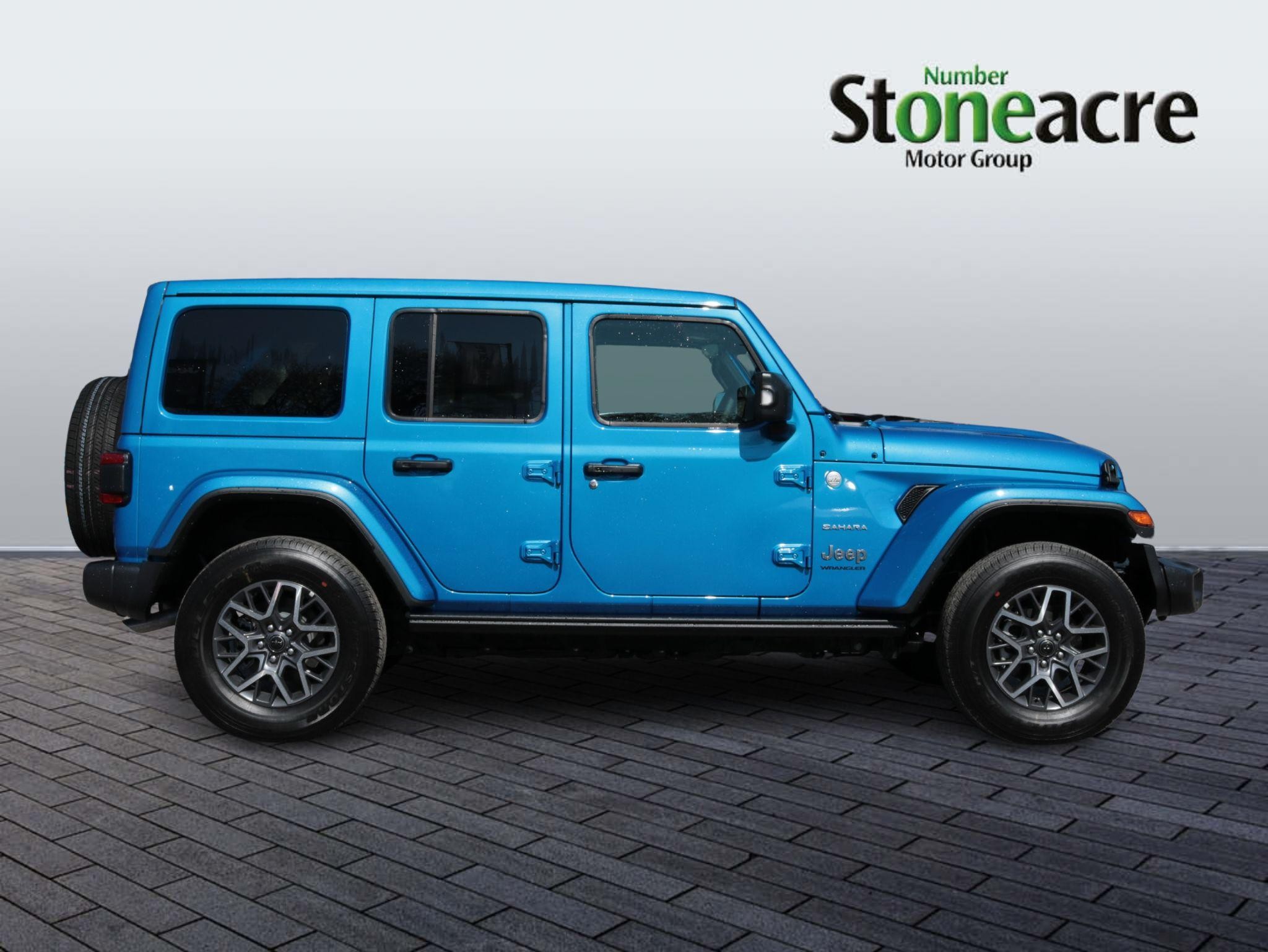 Jeep Wrangler Image 2