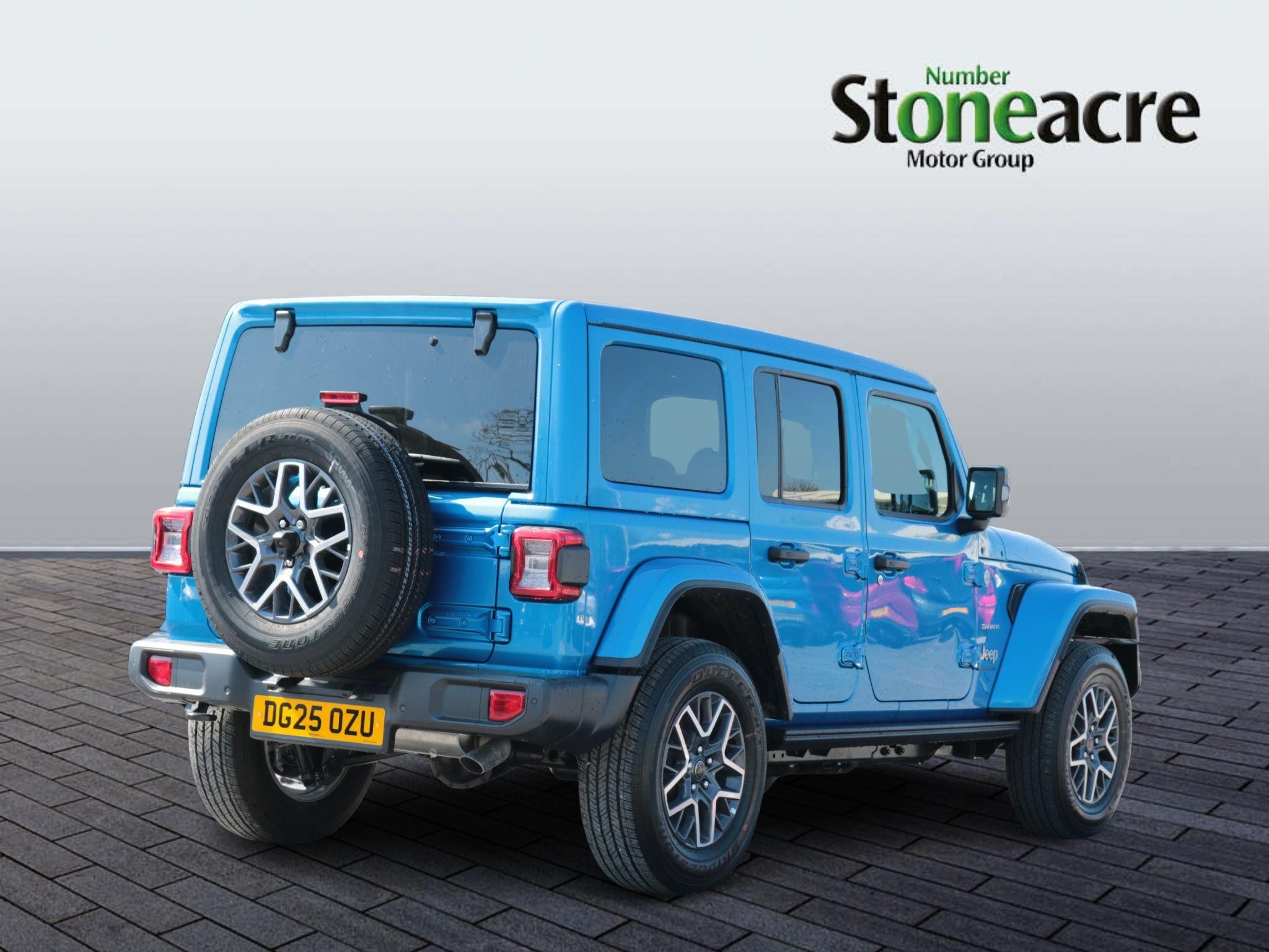 Jeep Wrangler Image 3